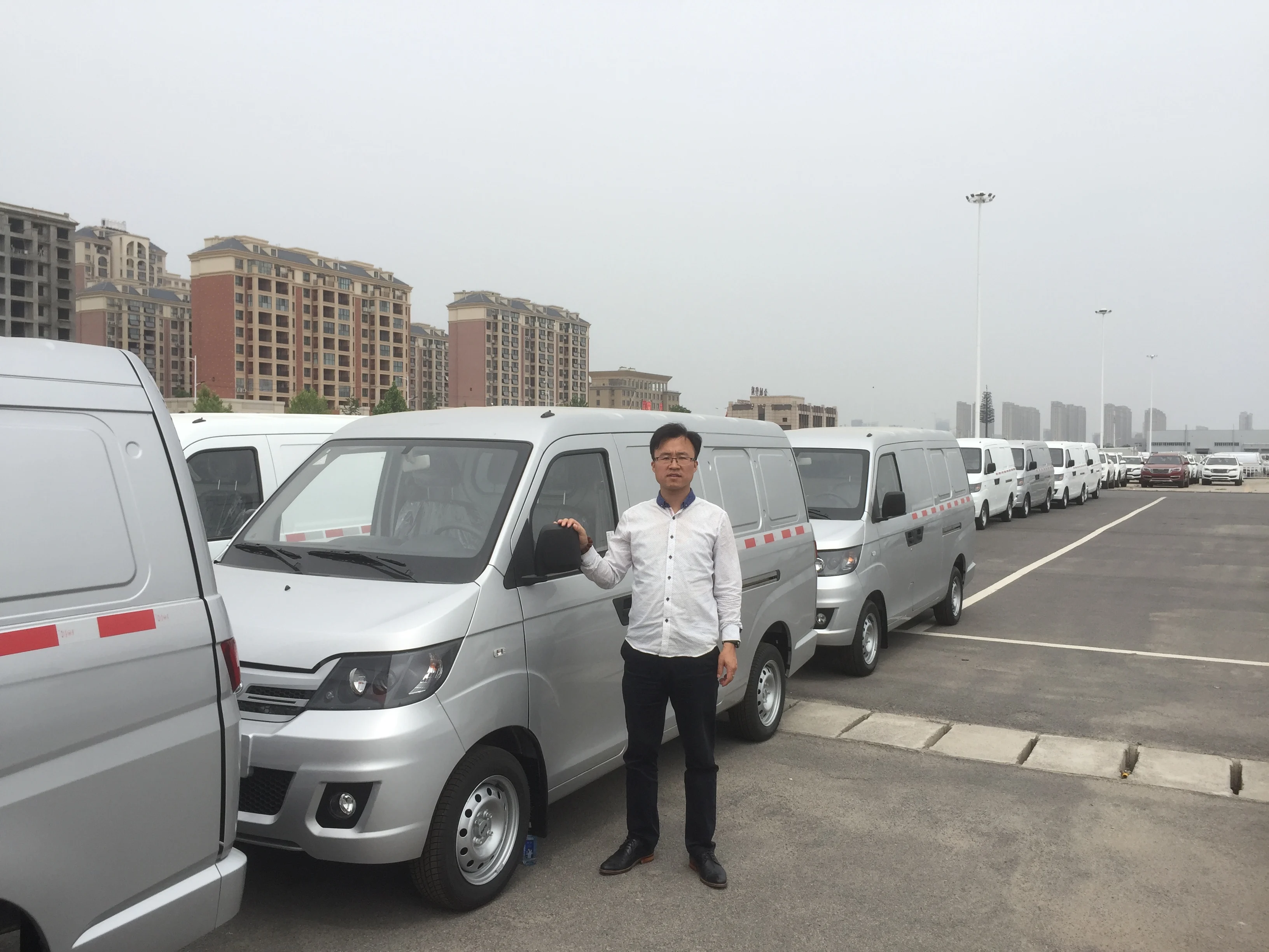 Chery YOKI Karry Q22B mini truck cargotruck 1.1L engine trucking transport truck chinese car