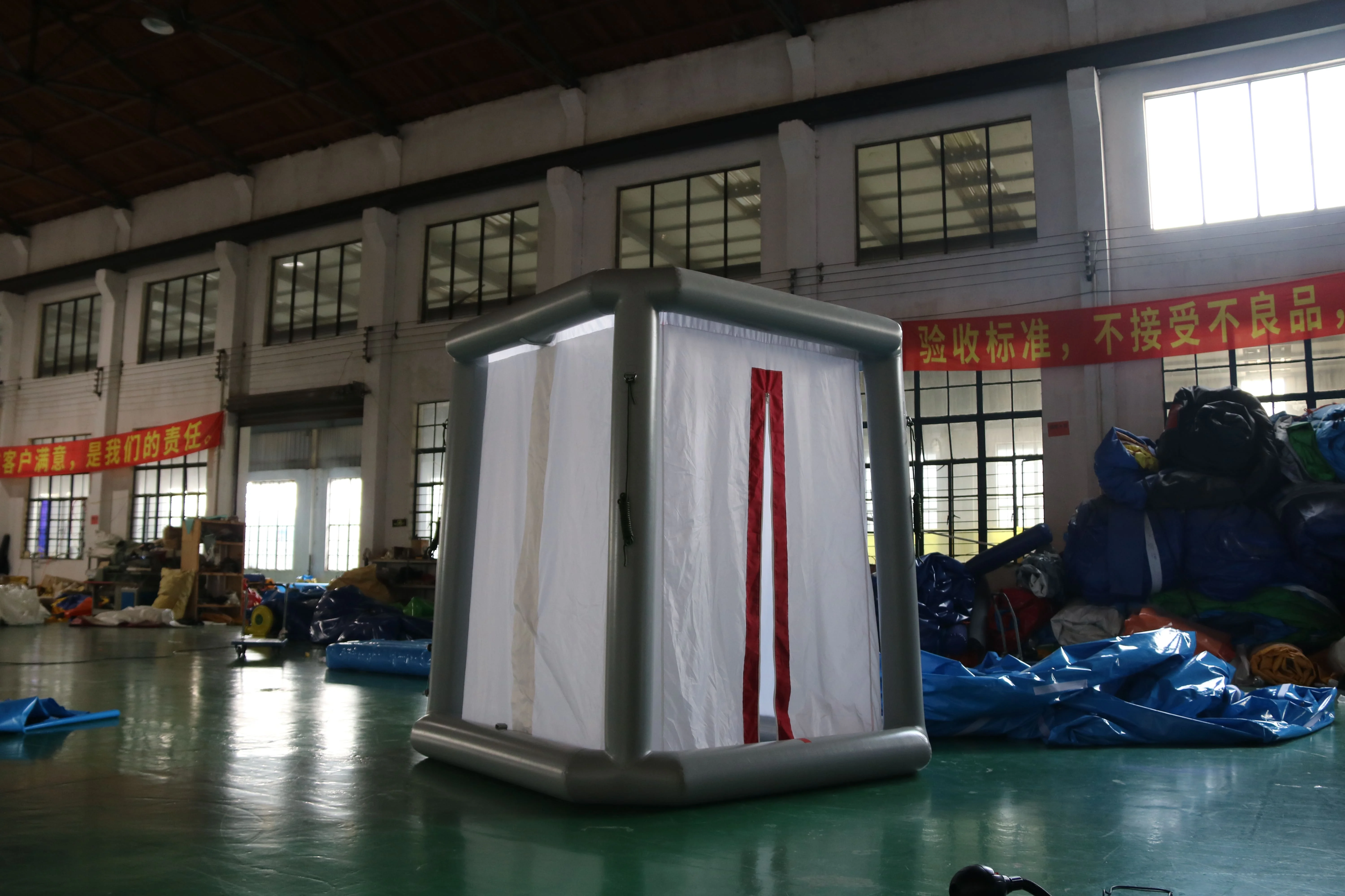 Factory wholesale PVC Oxford cloth washing inflatable tent/air tent Waterproof Fire Disaster Relief Event Camping Tents