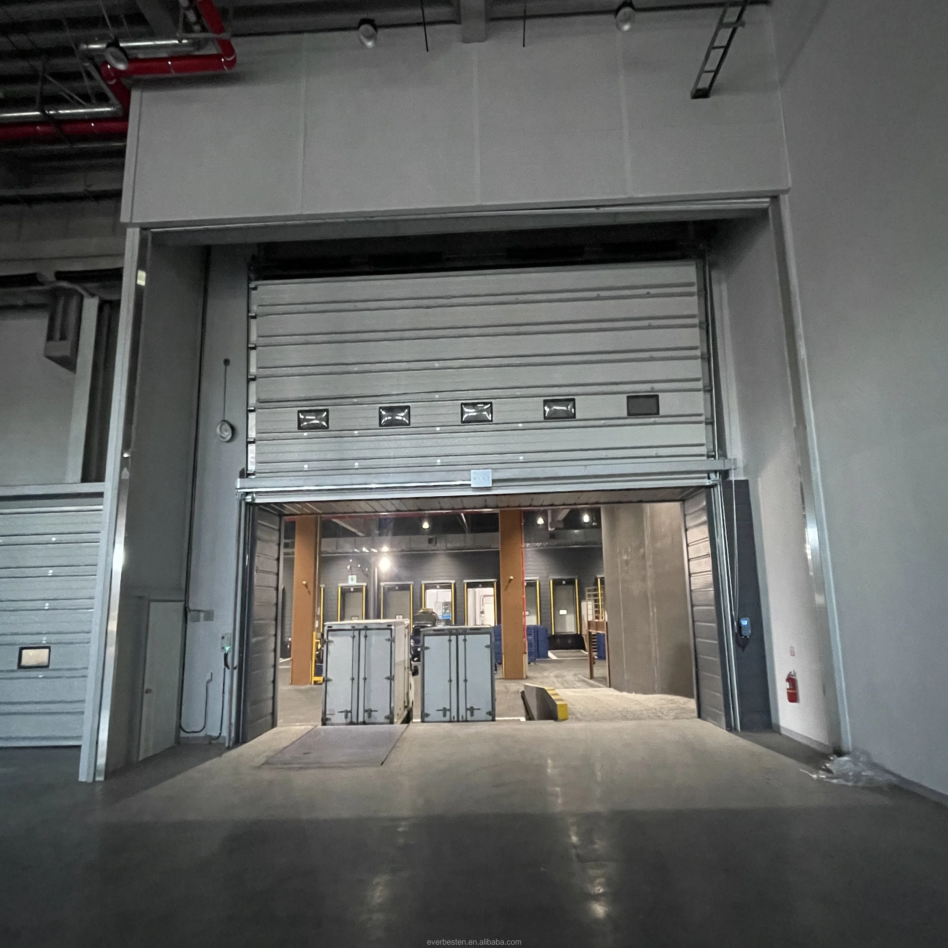 Best Price Automatic Industrial Lift Warehouse Sectional Overhead Sectional Door for Factory