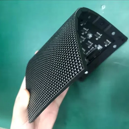 Indoor Circle Round LED Screen P2.5 P2 P1.875 P3 P4 Indoor Flexible Soft LED Module P4 240x120mm Indoor Bendable LED Module