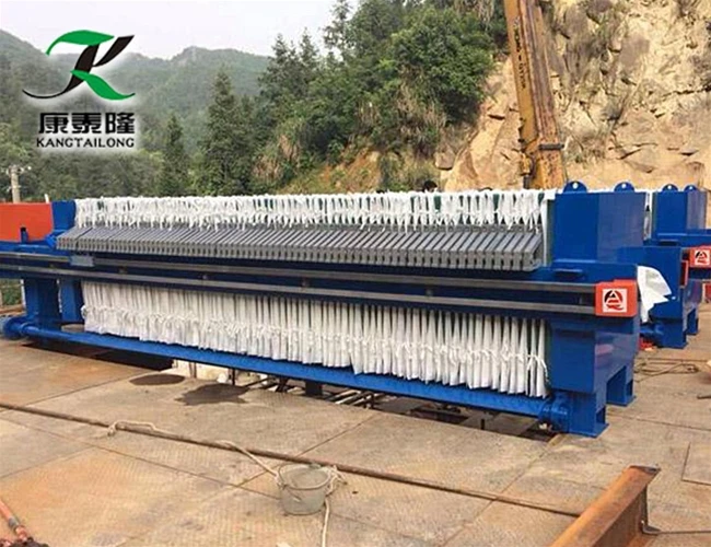 Промышленный фильтр для разделения твердых и жидкостей