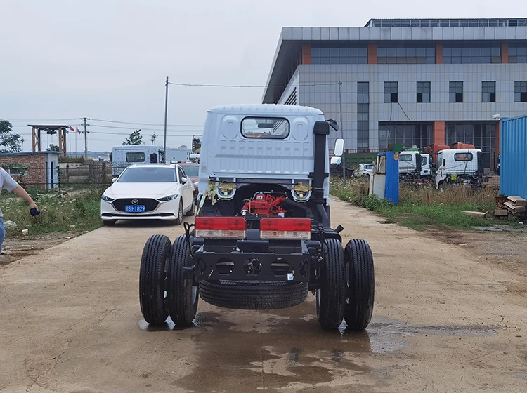 Original Competitive price 4x2 drive mode 6 wheels high quality CY4100Q engine model 81.6 horsepower cargo truck