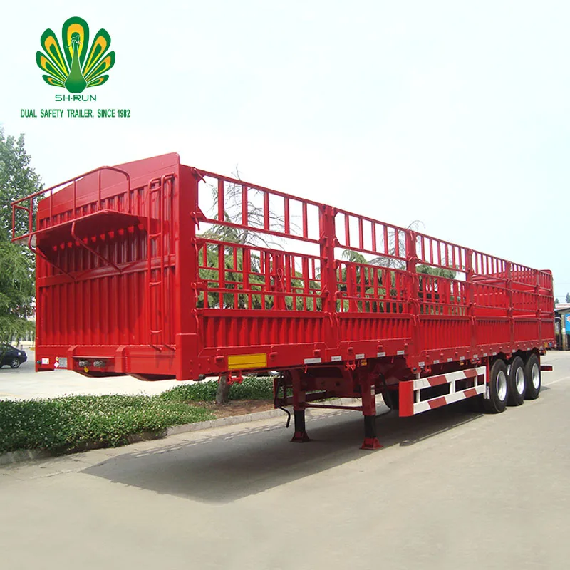 The 3-axis animal livestock cargo fence canglan semi-trailer made of high-strength steel