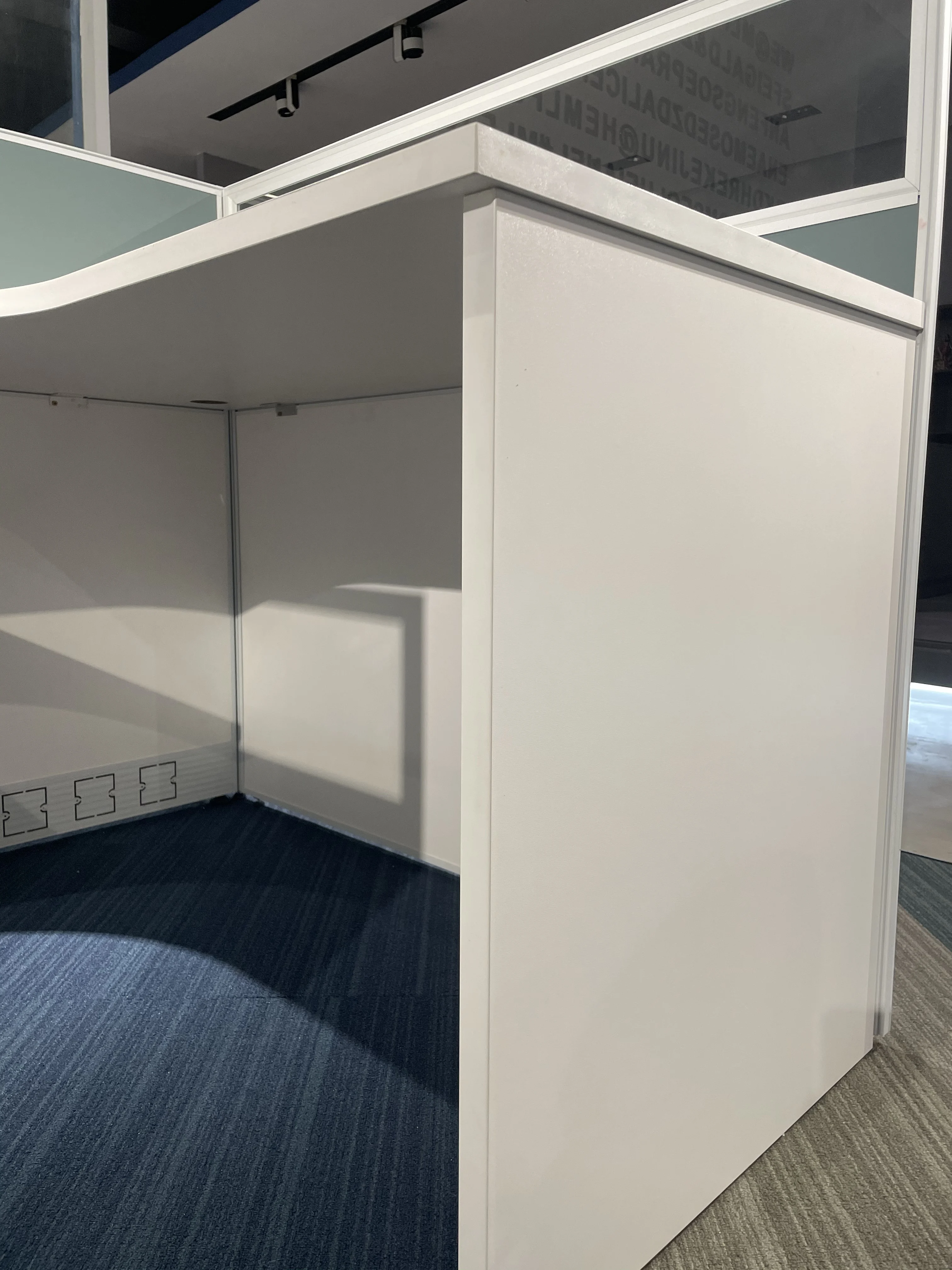 120 degree 1 Shaped Home Workstation Modular 6 Seater Office Desk Workstation