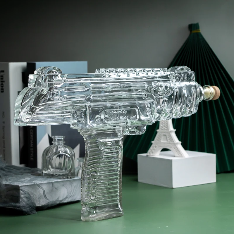 Custom Gun Bottle Unique 1000ML  Uzi  Gun Shaped Glass Bottle For Wine