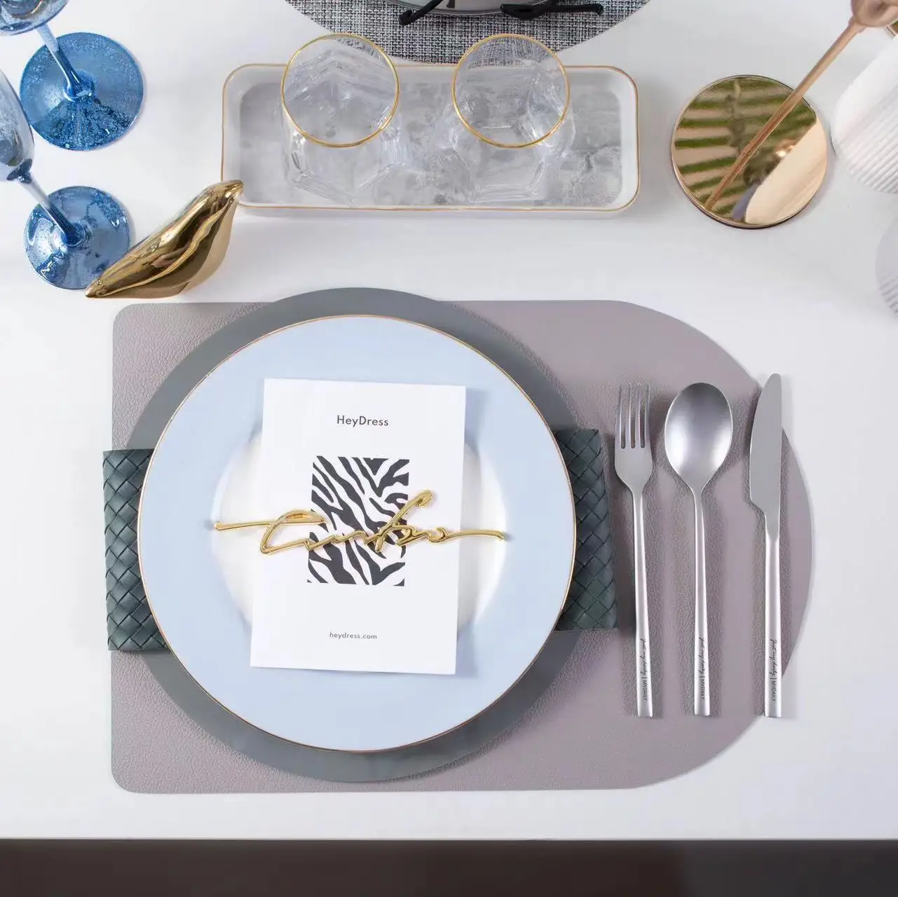 New Design Round Multicolor Ceramic Charger Plate Color rim Commercial Wedding Decoration Fruit Dessert Display Tableware Set