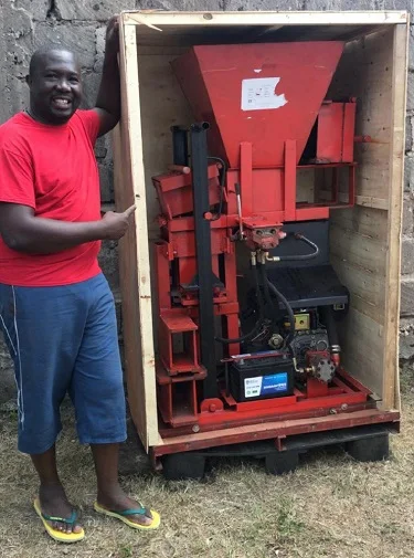  10HP с воздушным охлаждением дизельный двигатель Гидравлический глина блокировка блок кирпича делая