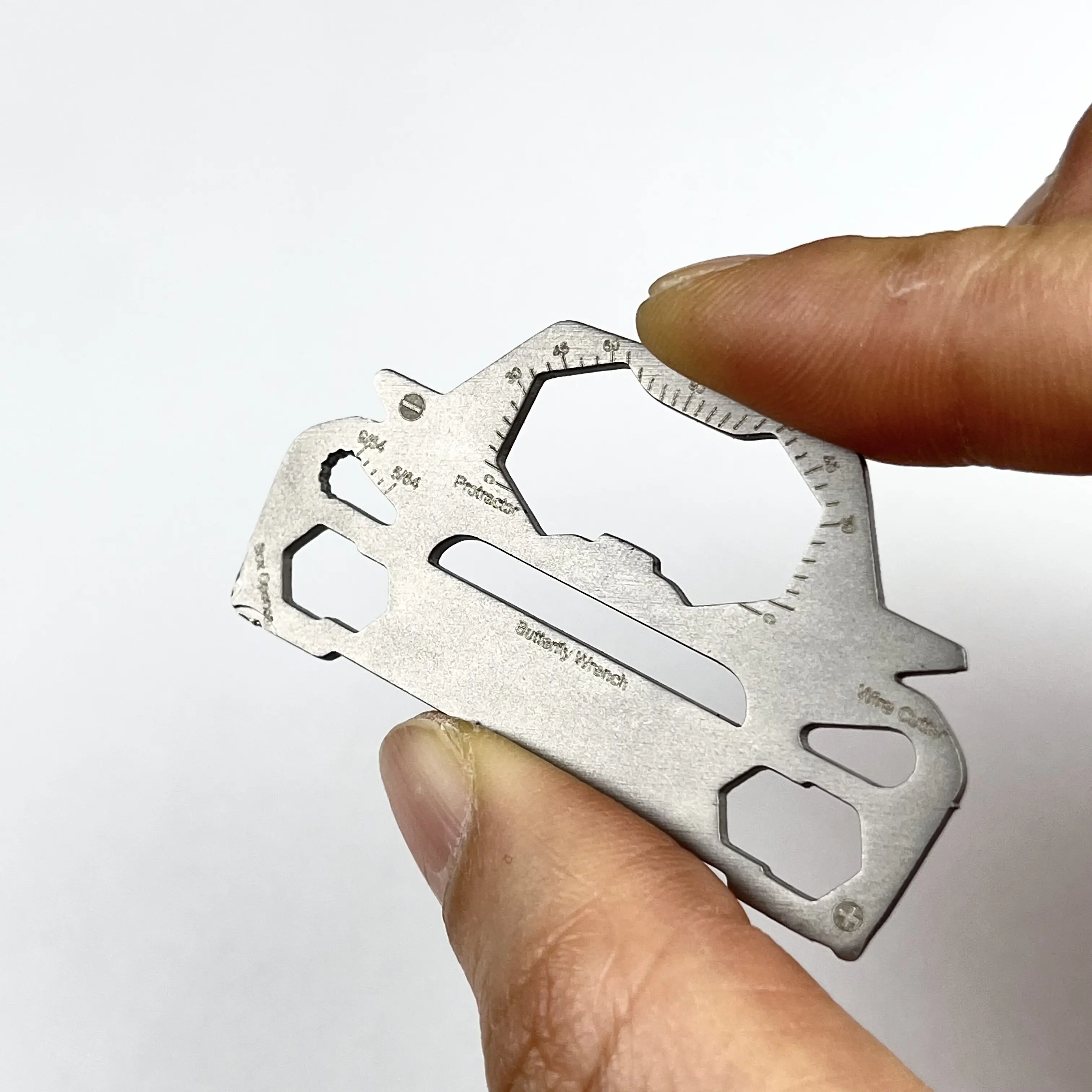 Free Sample 17 in 1Multi purposed Sports Car EDC Keychain Tool