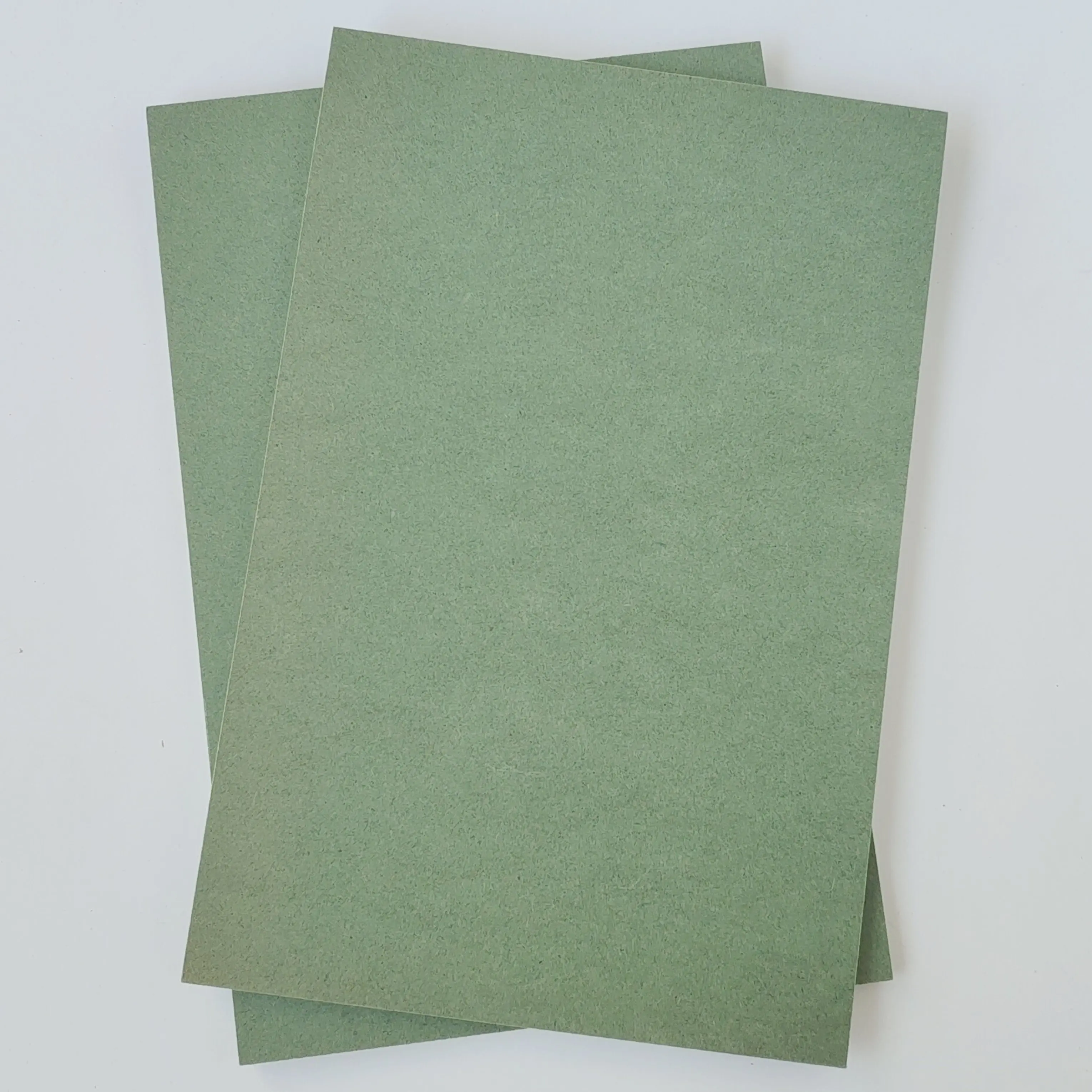 6mm Board Waterproof Hot Sale 4 8ft Damp Proof Mr MDF Green Plain  1220mmx2440mmx6mm E1 with Density 750 From MDF Supplier