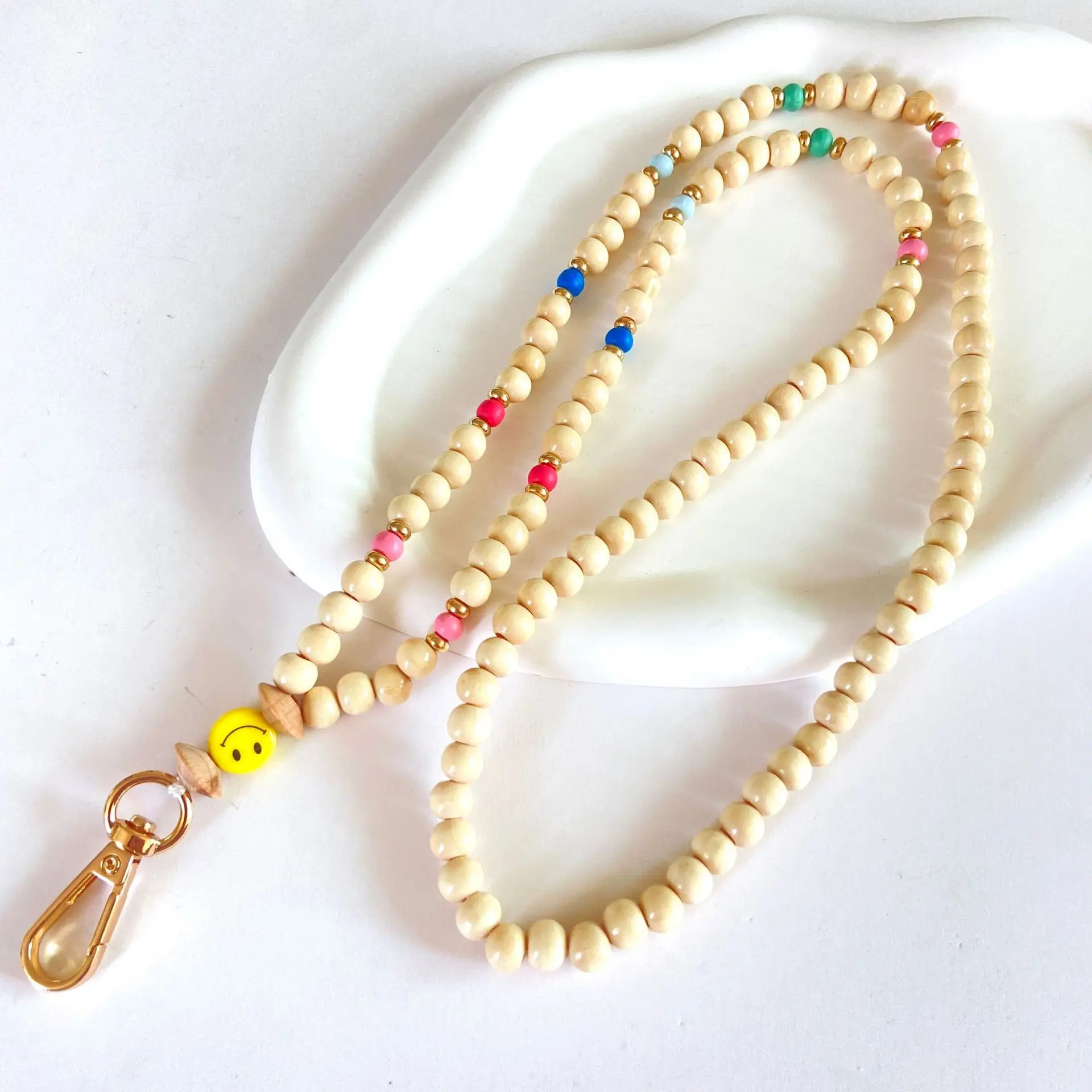 Factory Wholesale Hot Selling Wood Beaded Lanyard Keychain Trendy Colorful Wooden Bead Lanyard For Teacher Gift