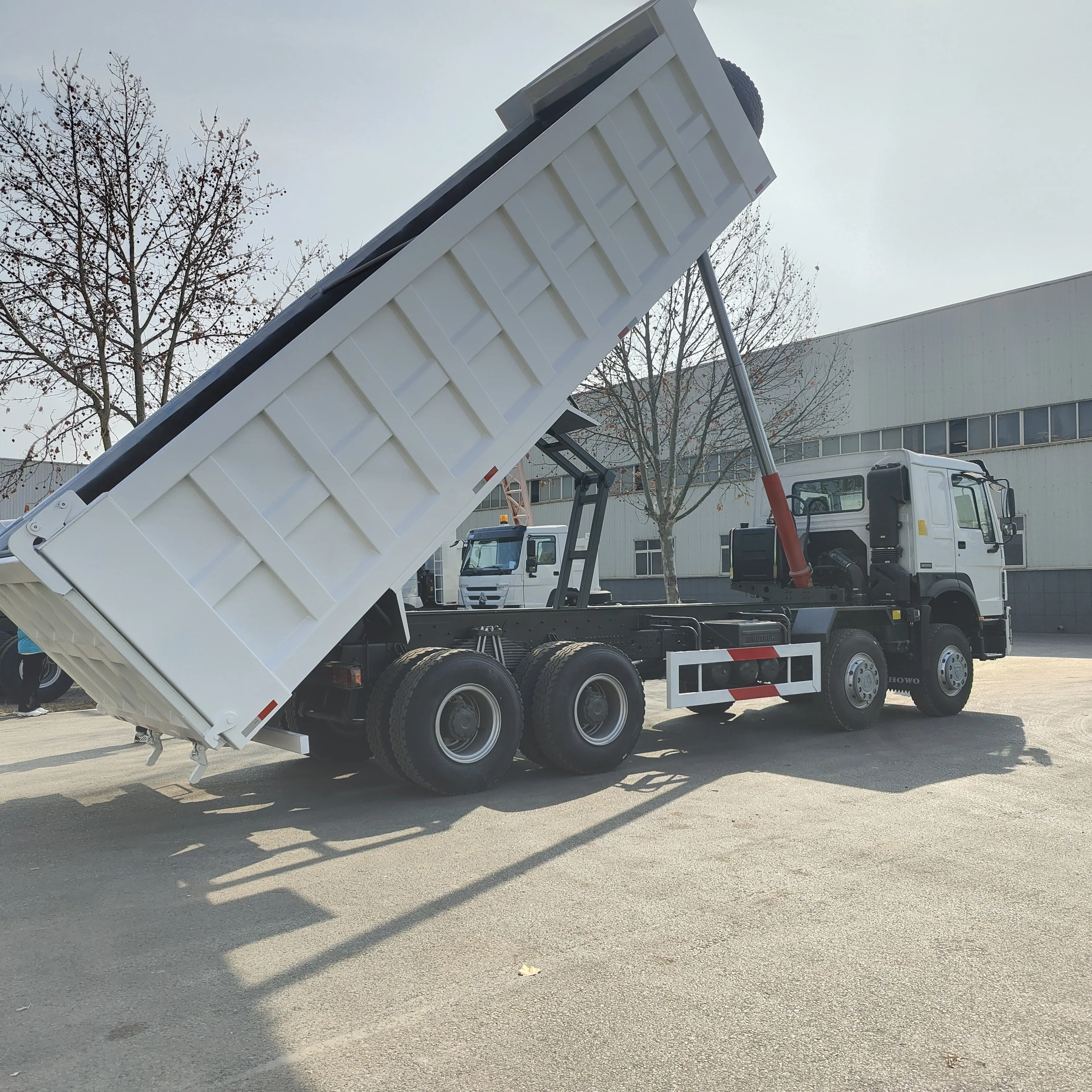 HOWO Sinotruk 371 цена 8x4 40T новый грузовик Sitrak кузов новые б/у самосвалы