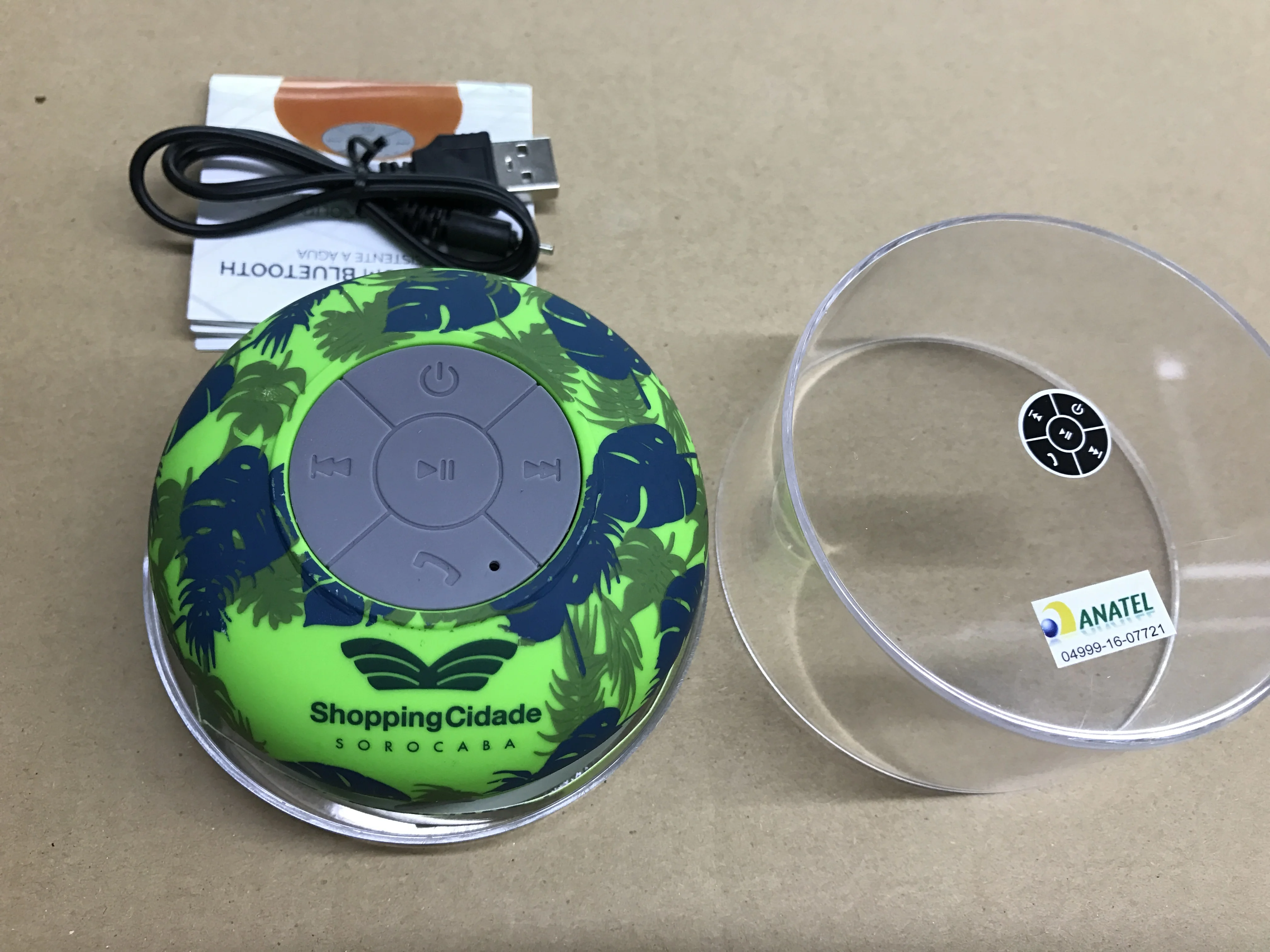 Portable car speaker waterproof suction cup bathroom speaker professional audio wireless speaker