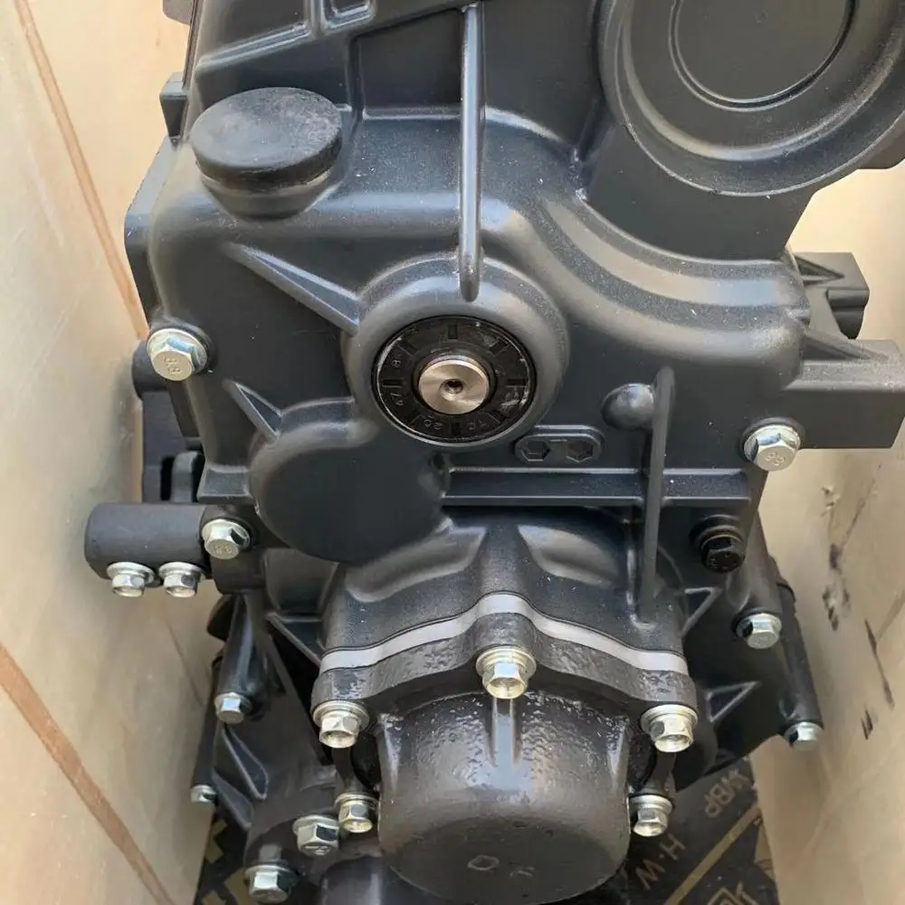  Уборочный комбайн Kubota DC70 коробка передач