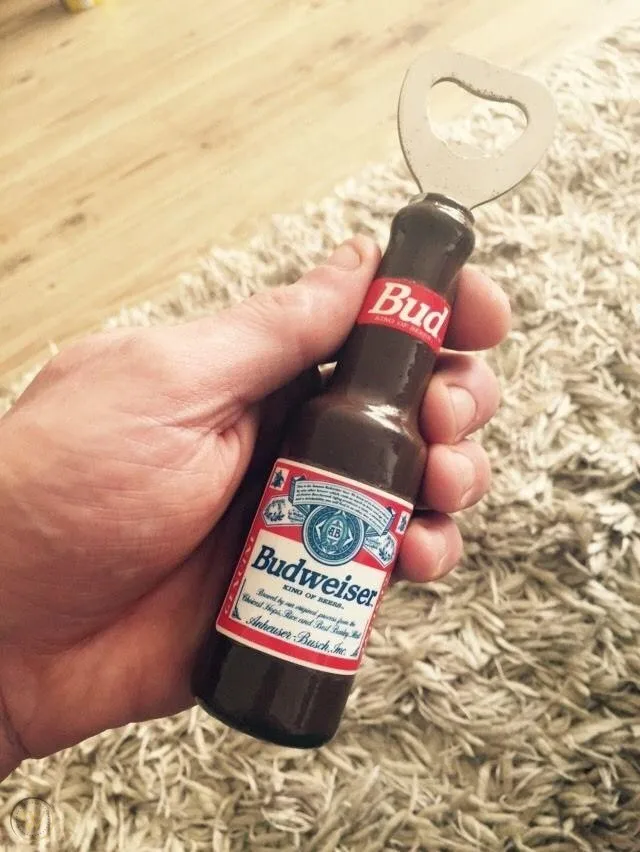 low price shark shape metal bottle opener key chain customised liquid bottle opener