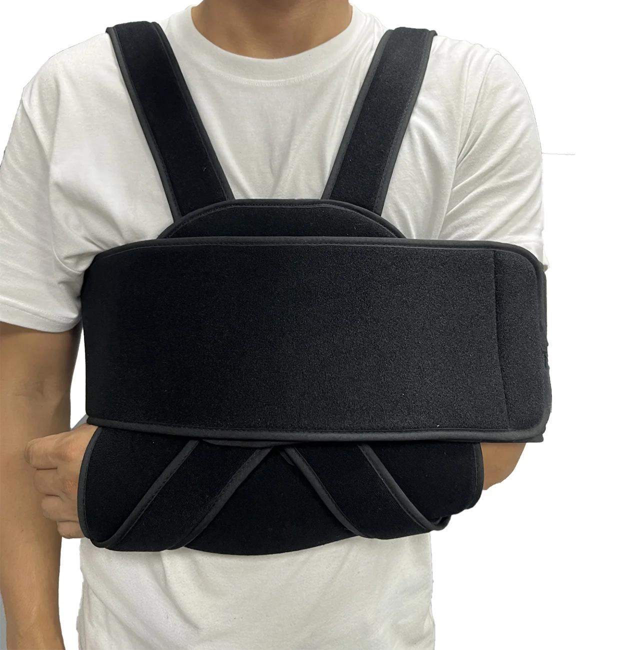 Customized Samples of Various Styles Are Available  Arm Shoulder Immobilizing Orthopedic Arm Sling Forearm Brace Sling Support