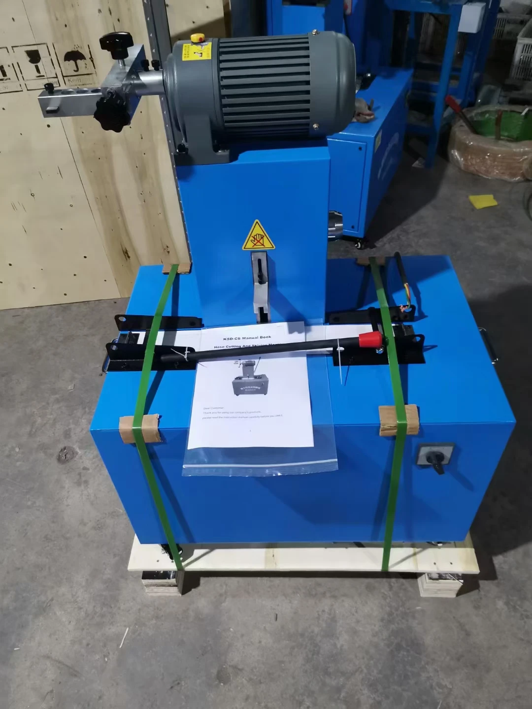 Factory hot sales lowest price flexible rubber hose cut hydraulic skiving stripping and dustless cutting machine