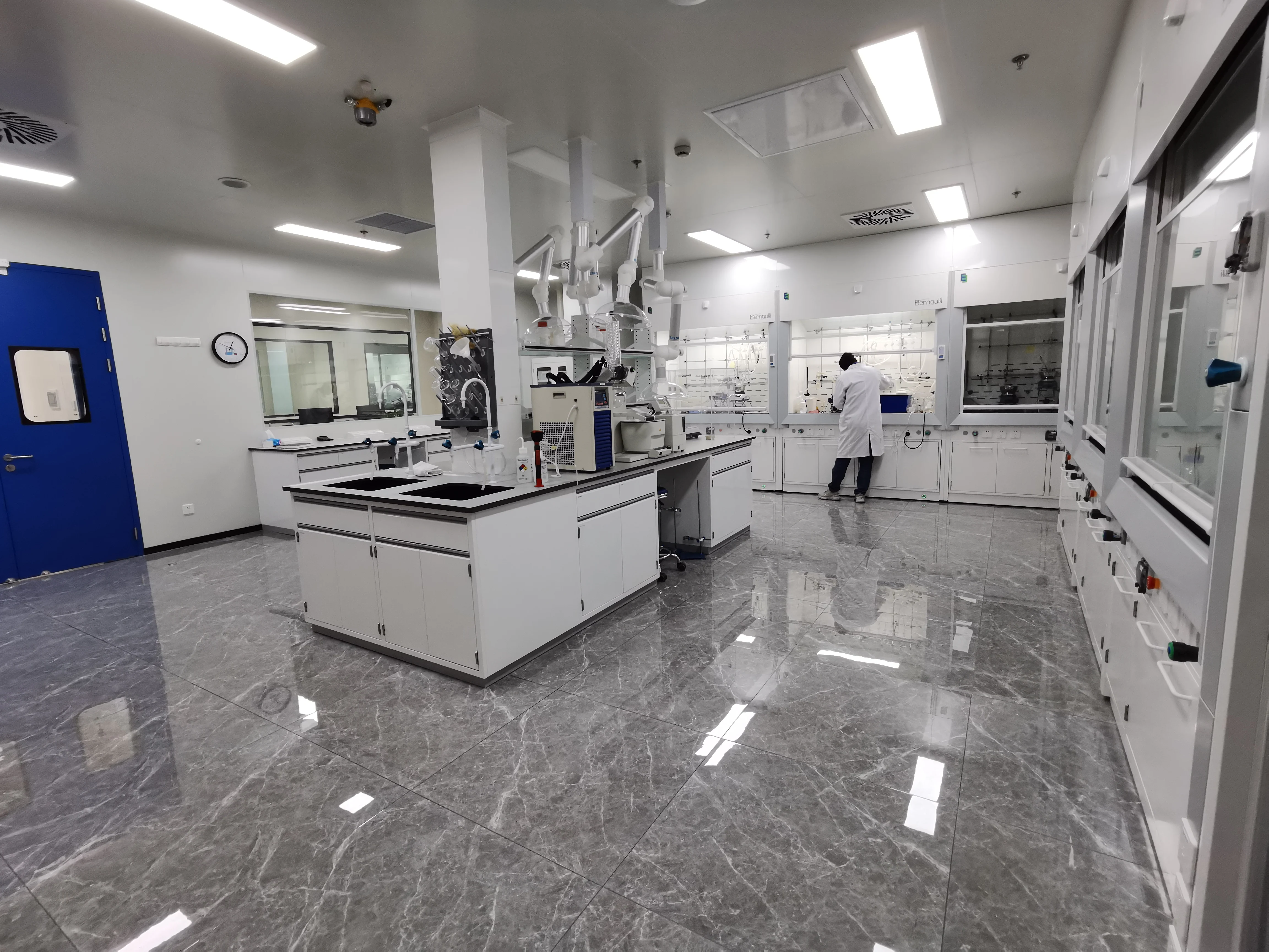 Factory direct sales school chemistry laboratory workbench laboratory furniture anti-corrosion console