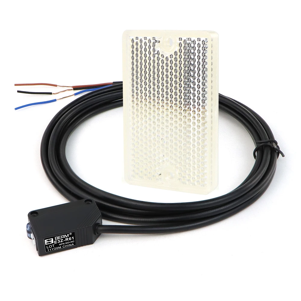 Specular reflector type photoelectric switch E3Z-R61 NPN 2.5m distance adjustable with reflector sensor