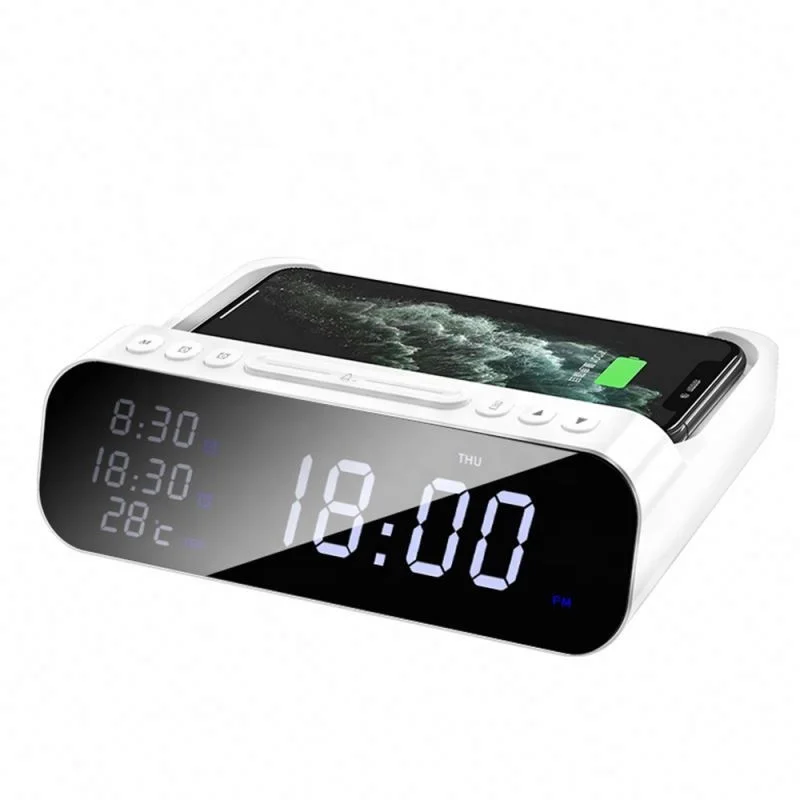 Hot Sell Multi-function 15W Wireless Charger Stations Multiple Devices 15W USB-A Type-C Charger Adapter With Alarm Clock Display