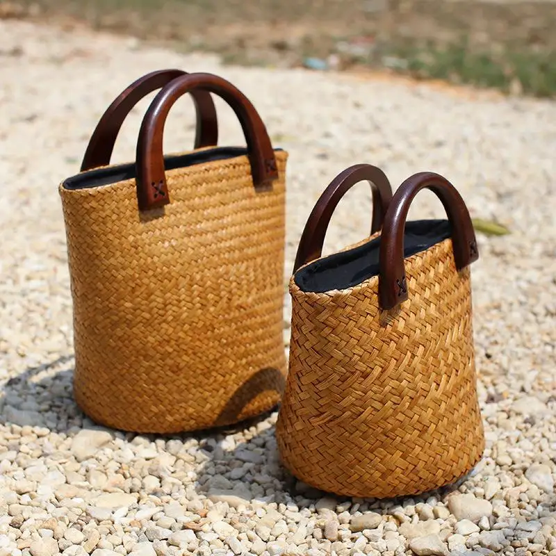 2024 New 2 Colors Handbag Casual Rattan Women Beach Straw Knitted Bag Wicker Handmade Crocheted Large Straw Raffia Bag Round
