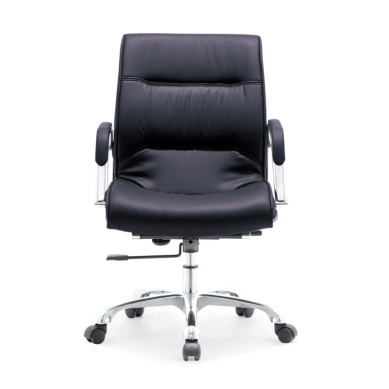 Удобное офисное кресло из искусственной кожи