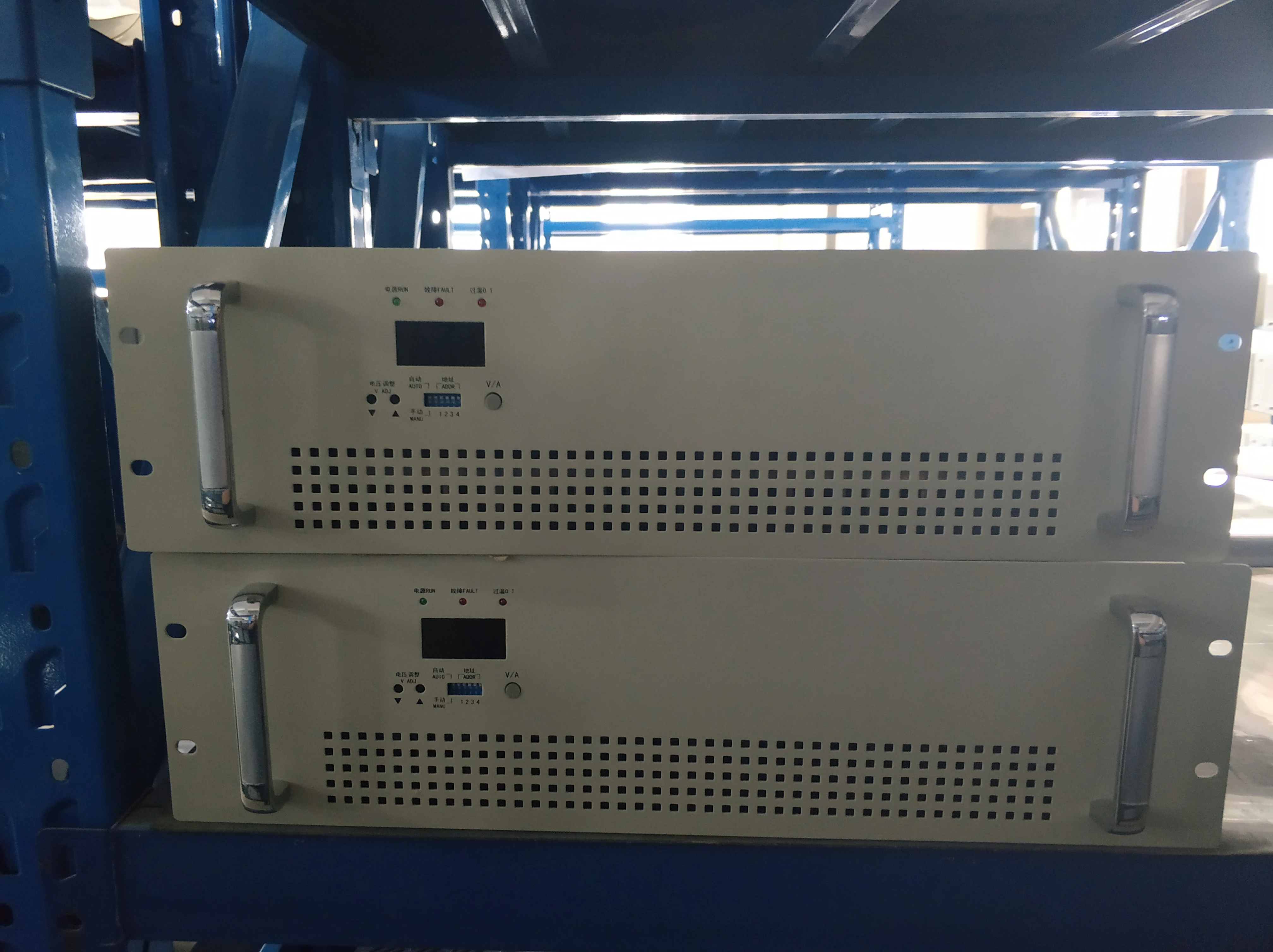 DC220V or AC220V+-15% input to 40-58VDC 10A 20A 30A AC-DC dual-purpose charger