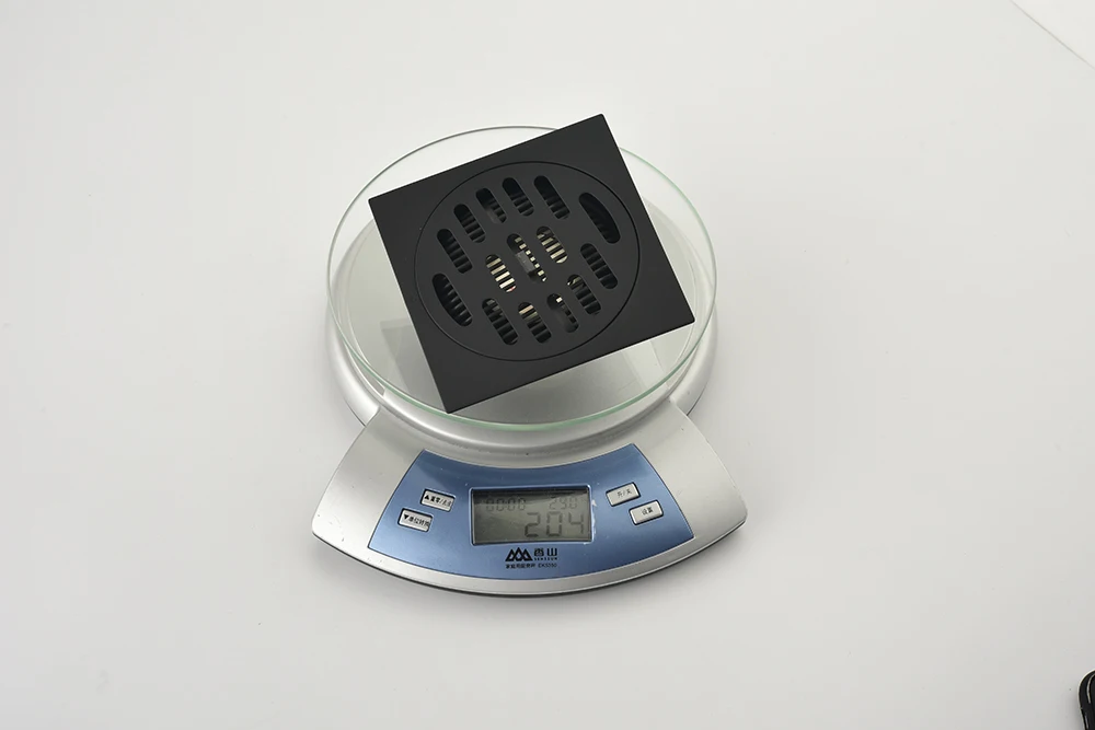 4-inch black all copper shower floor drainusing  for quick drainage with ceramic tiles inserted into square drainage pipes
