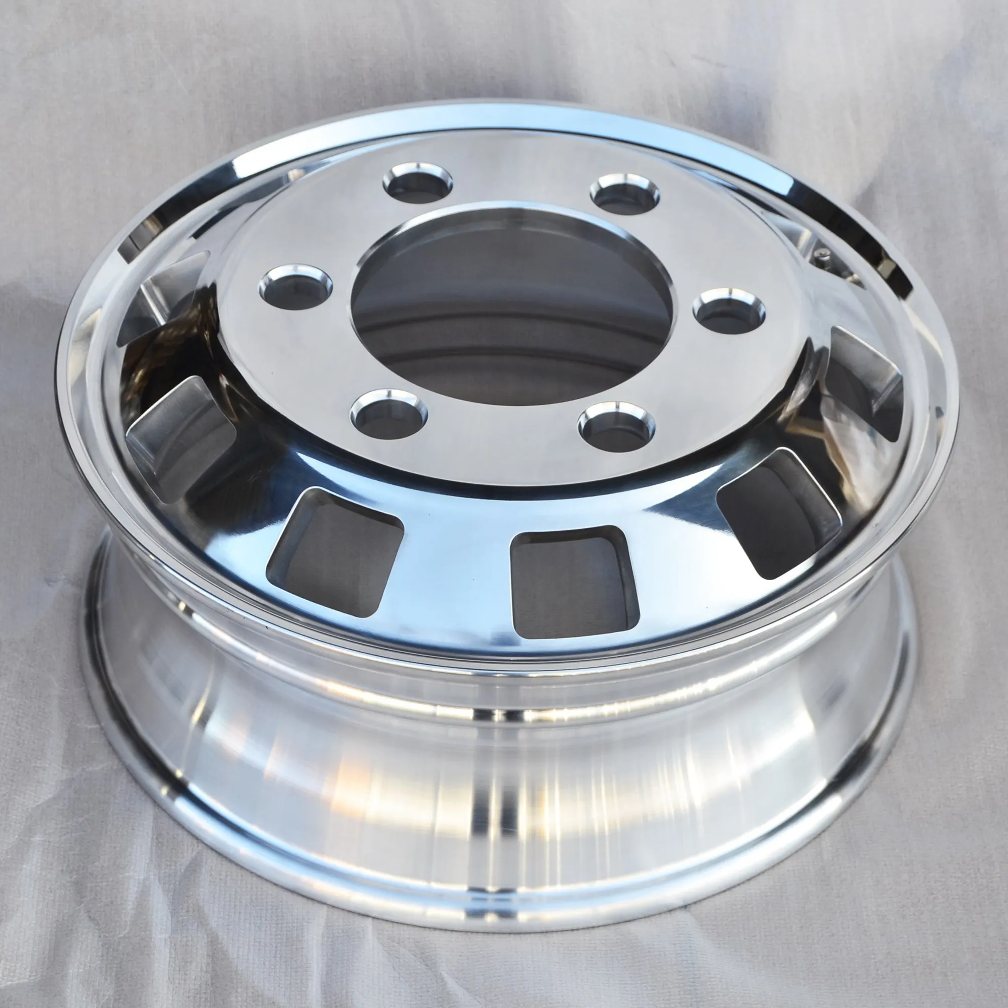 Customized design for 17.5x6.0 alloy wheels forged alloy truck rims sport rim for truck