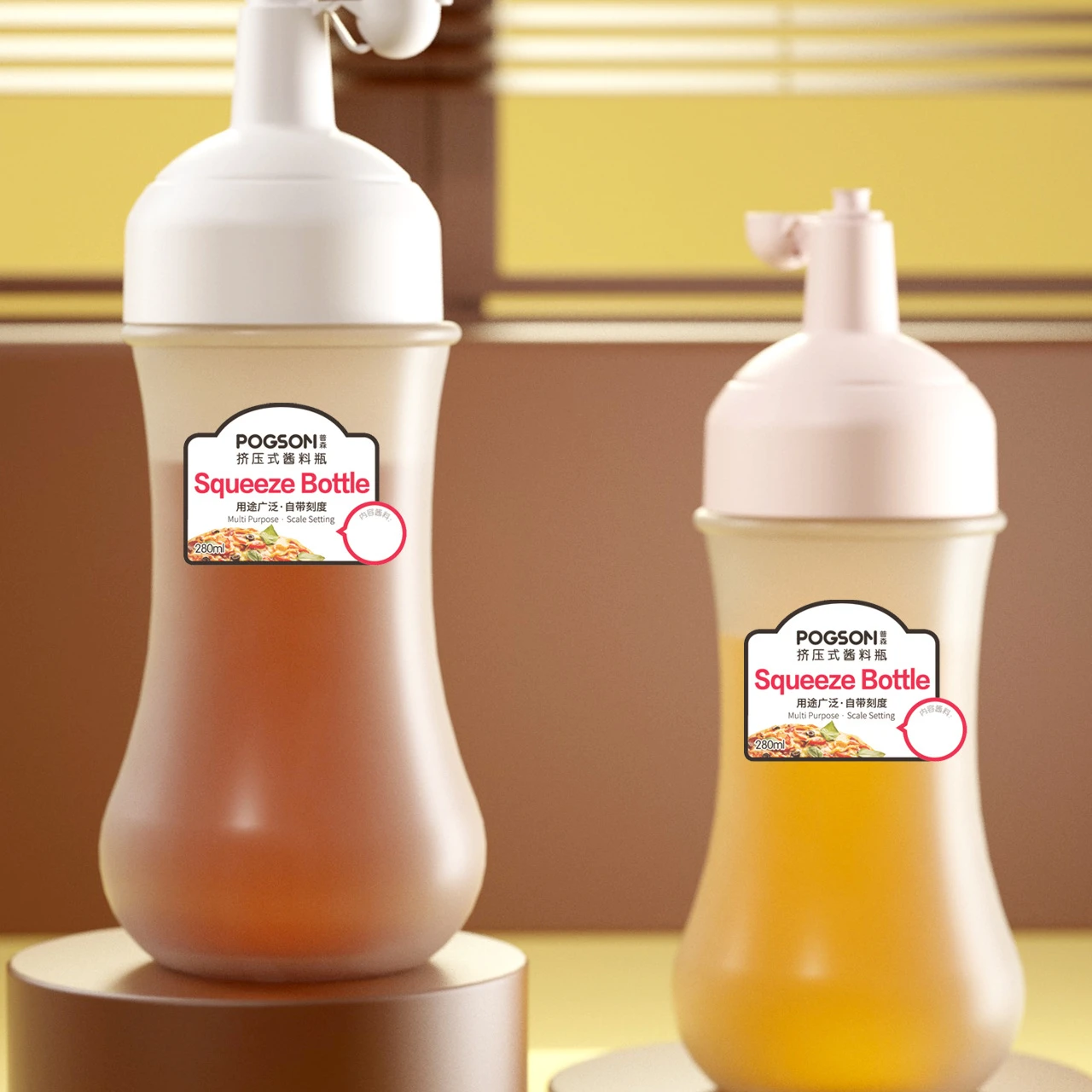 Household plastic salad dressing condiment squeeze tube bottles with cover