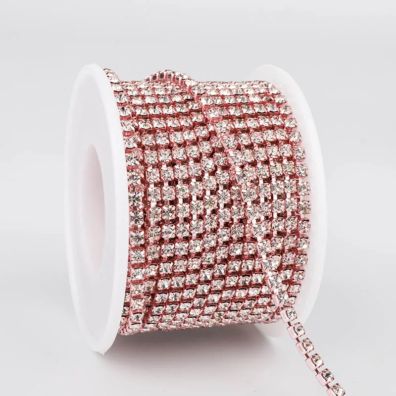 QIYI High Quality Wholesale Luxury Custom Multi Colors Ready to Ship Fashion Single Row Rhinestone Chain For Decoration Garments