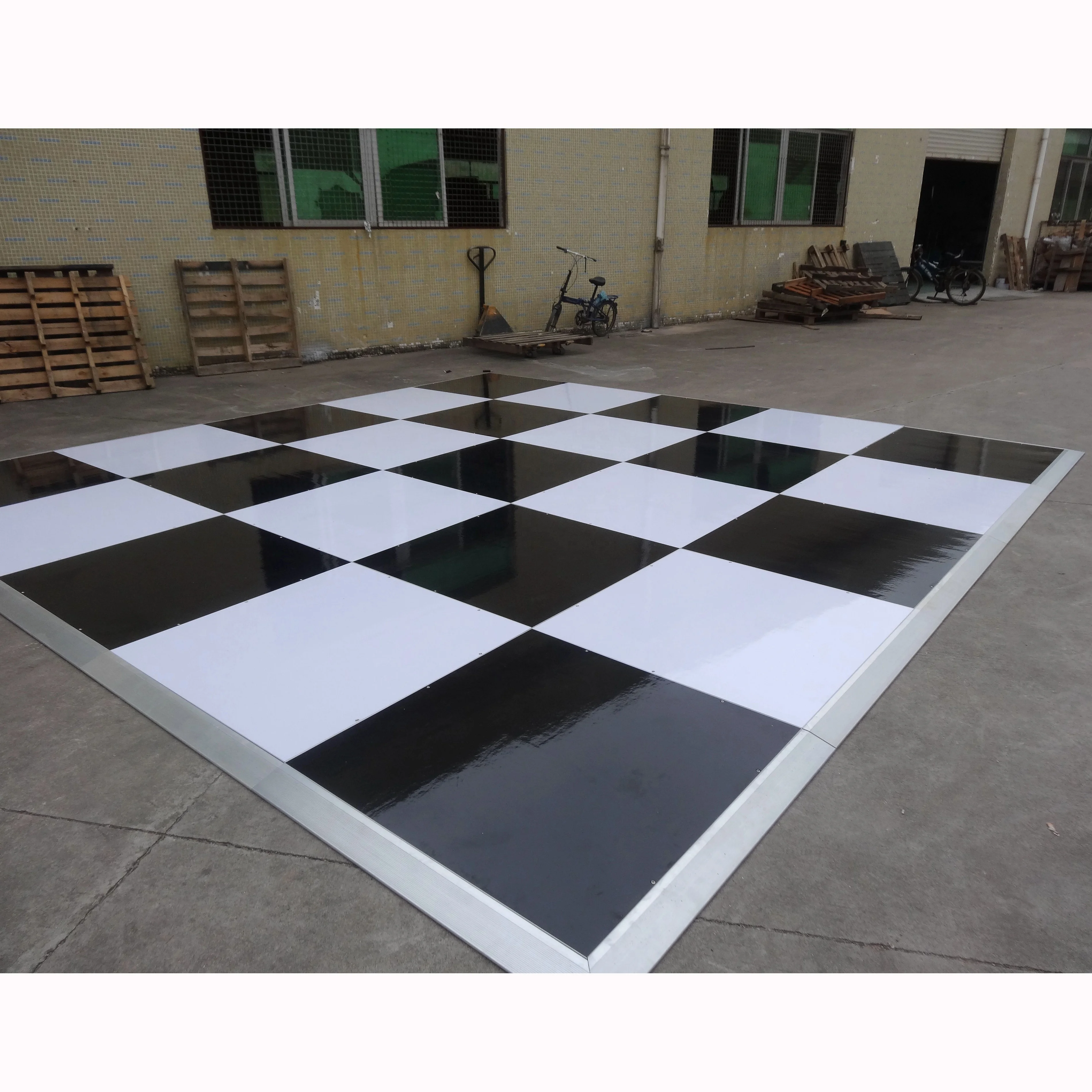 Wooden piano music interactive dance floor for weddings decor