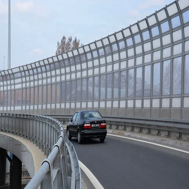 Curved Noise Barrier Elevated Bridge Soundproof Acrylic Board Residential Sound Absorbed Barrier Wall