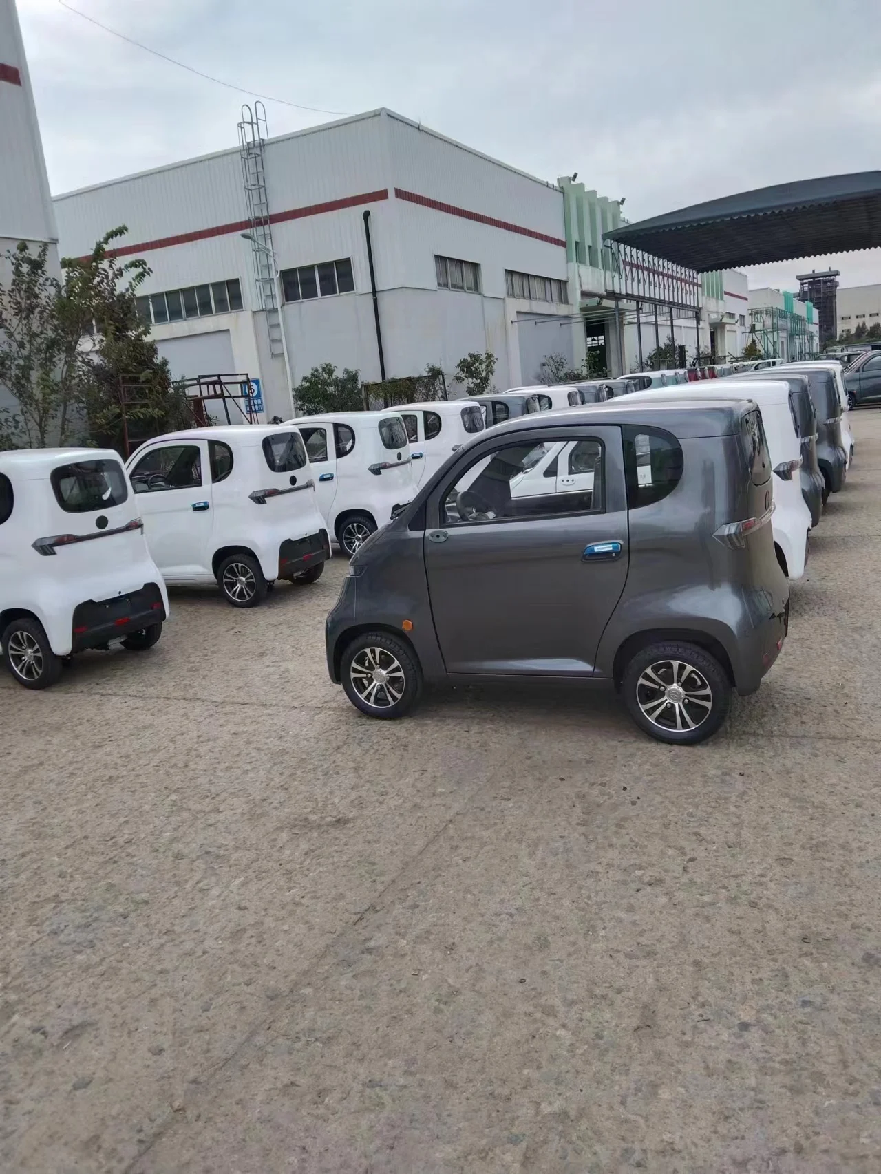 Cheap Enclosed Handicap Vehicle EEC Kabinenroller 60v Air Conditioning Cabin Scooter Adult Mini cuted Electric Cars Exporter