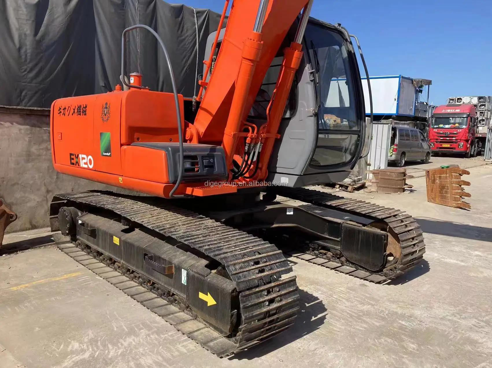 Б/у Hitachi EX120-5 экскаватора