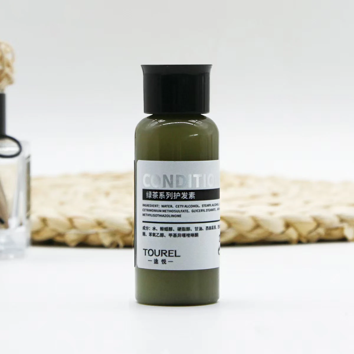 Wholesale Custom Hotel Amenities Luxury Hotel Guest Bedroom Toiletries Green Tea Fragrance Disposable Shampoo Kit