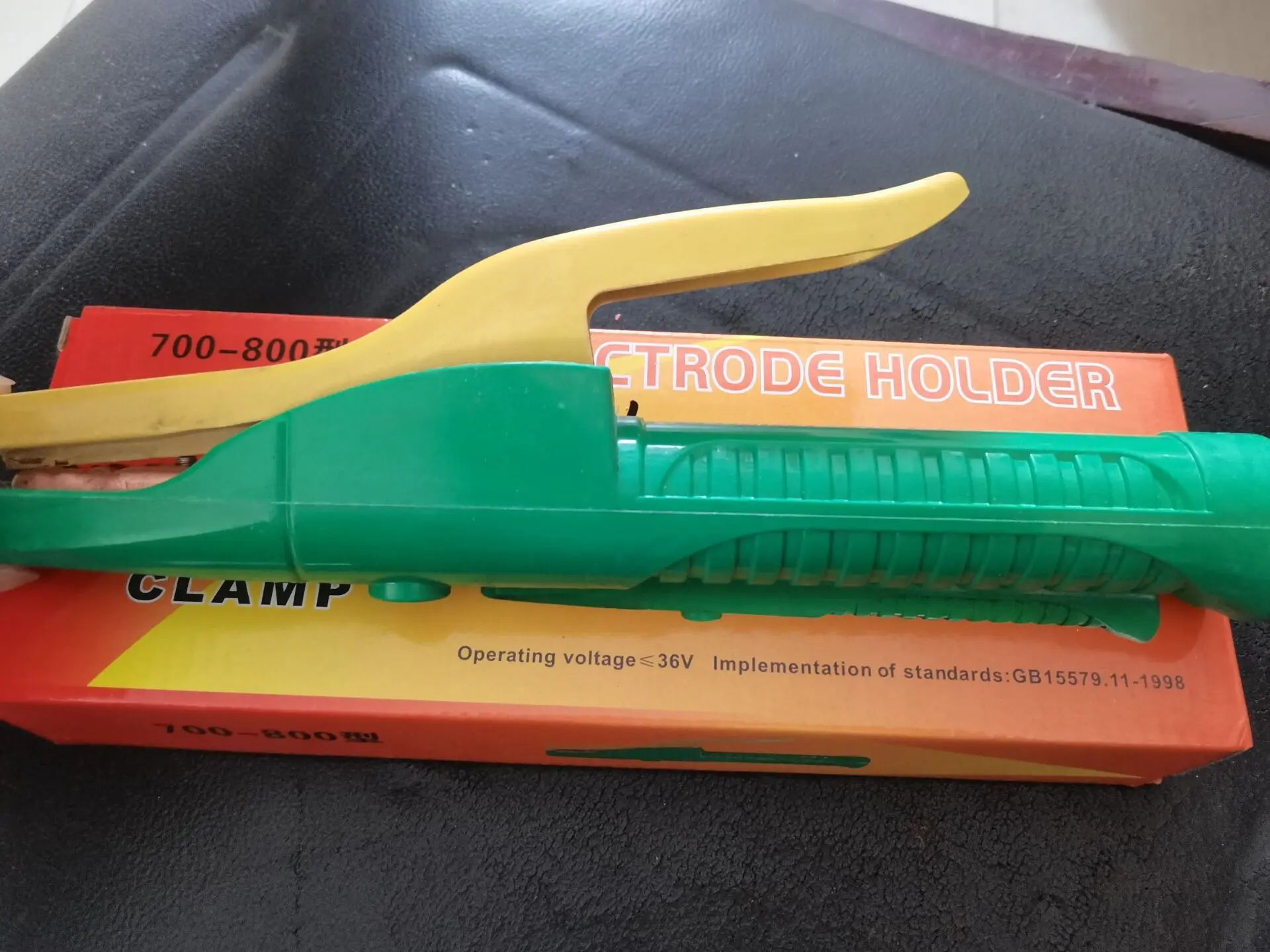 High Quality 300A 500A 800A Welding Electrode Holders