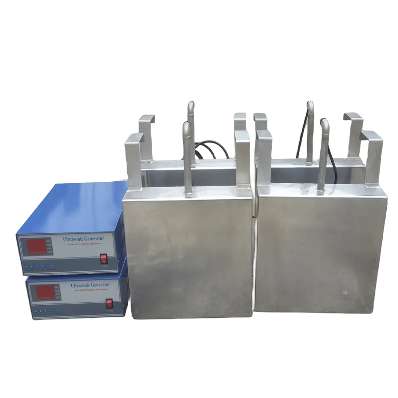 28KHZ 600W-10000W Customized Waterproof Ultrasonic Immersible Transducer For Engine Parts Gears