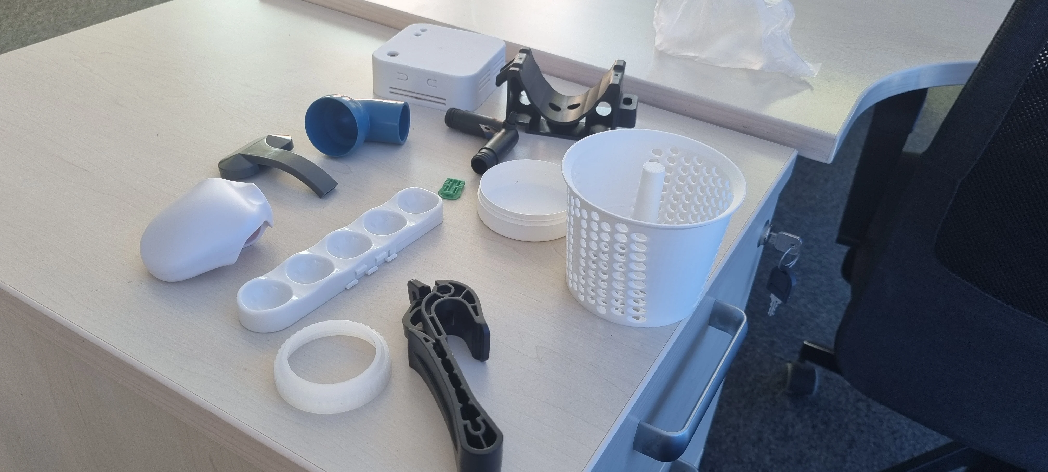 Model: DL-654 Fully automatic three coordinate measuring machine  Equipped with a computer 2D/3D graphic printing