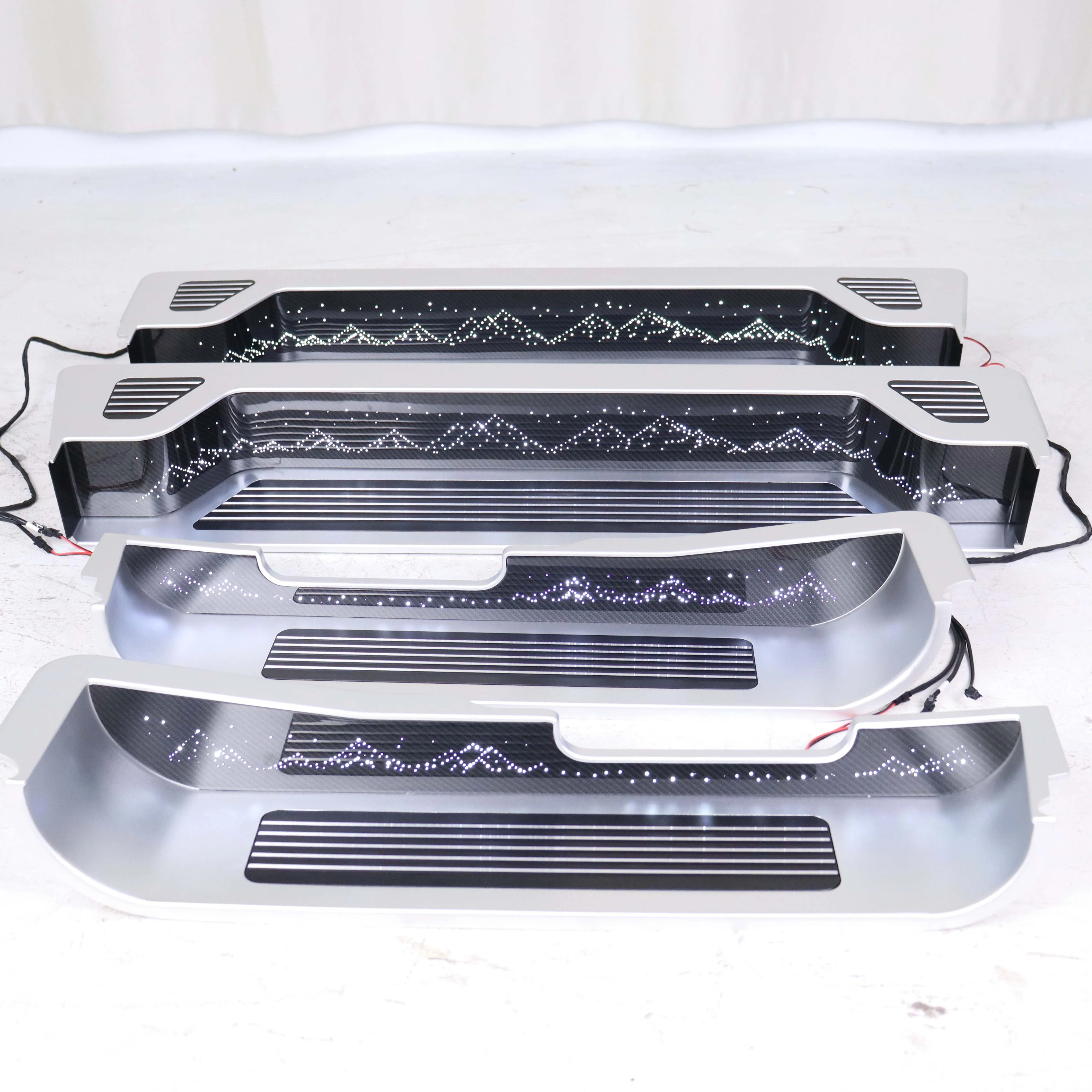 New Aluminum alloy Welcome Foot Pedal with LED  light For Mercedes Vito w447/v260/v250/Metris welcome door step pedal