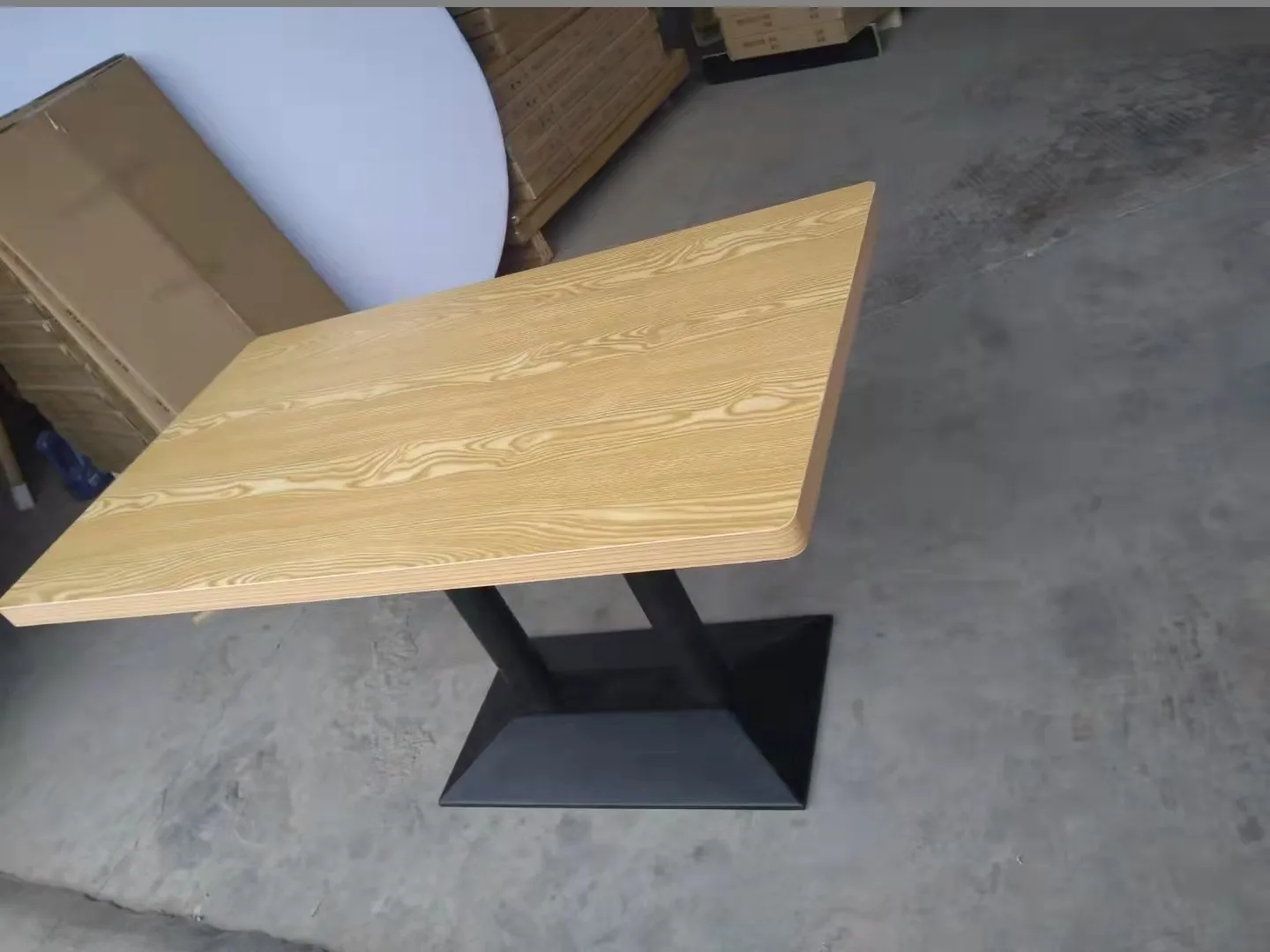 Free Sample Furniture Living Room Chair and Table Restaurant Sofa Booth