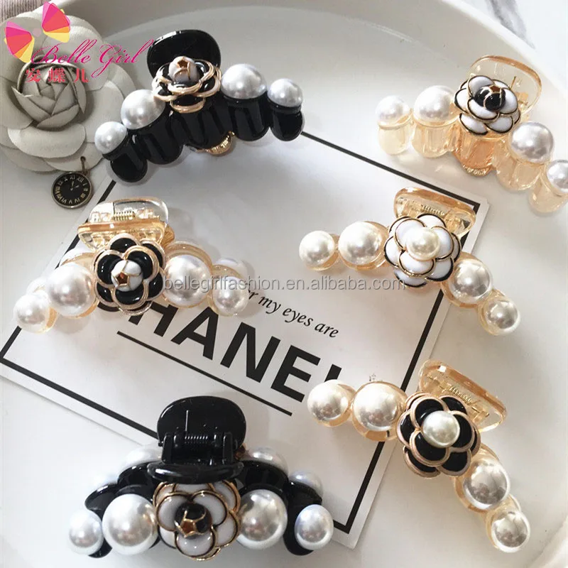 BELLEGIRL 2021 Korean exquisite design wholesale flower girl hair accessories women elegant imitation pearl plastic claw clip
