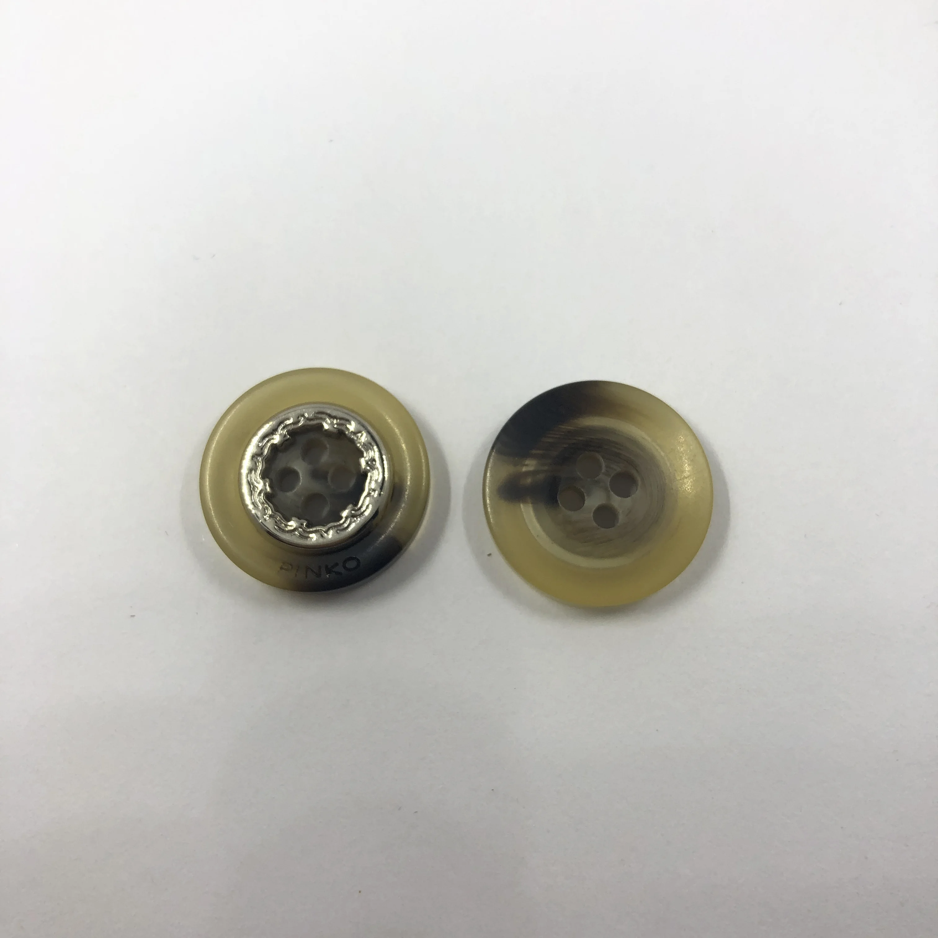 latest hot sale washable Custom Resin Button 4mm Bjd Baby Clothes Ob11