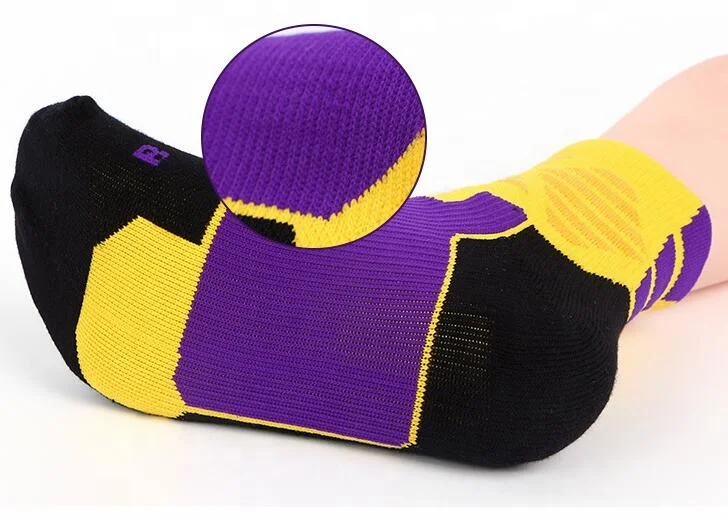 Short Crew Terry Bottom Cushion Non-Slip Super Elite Street Basketball Socks For Men