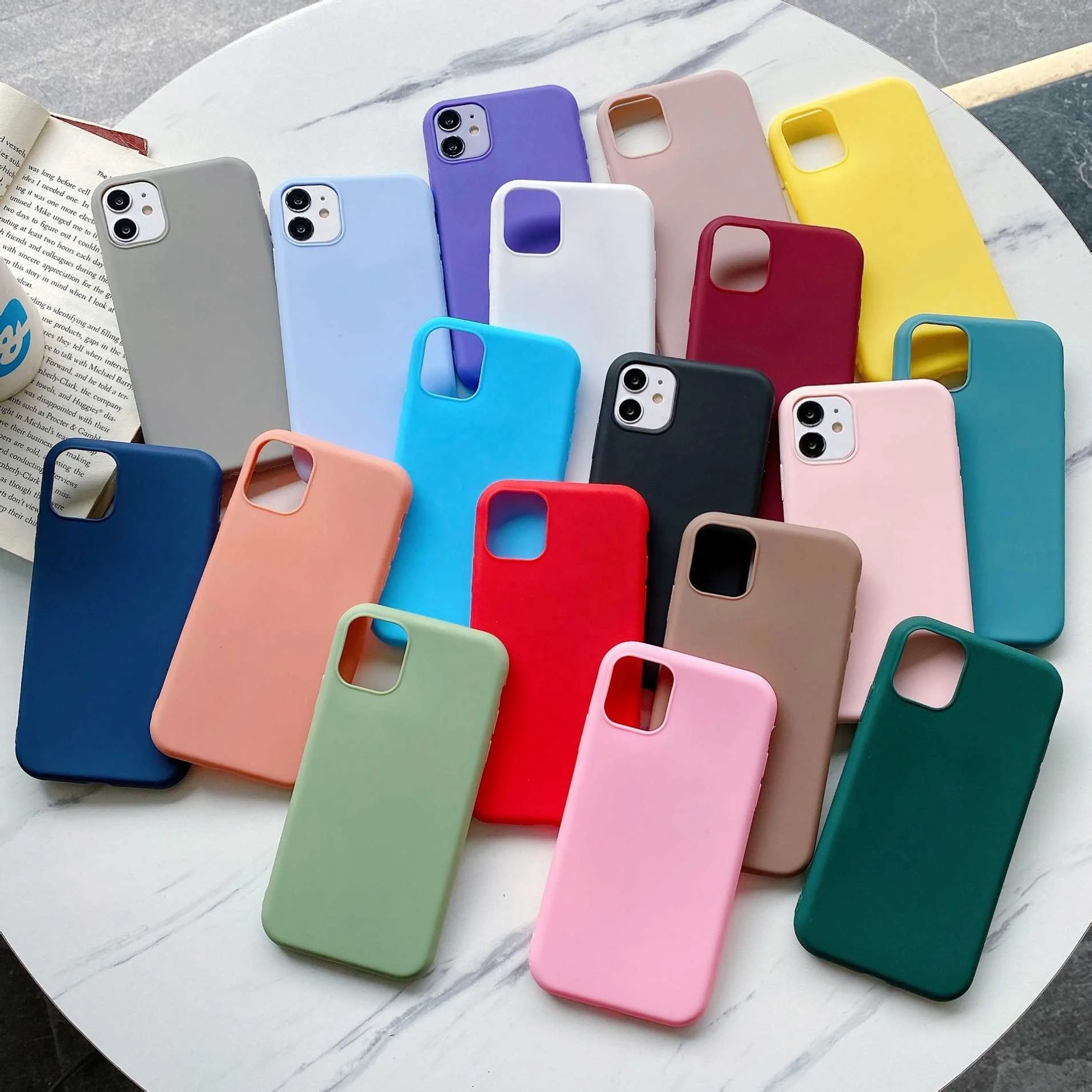 2023 Mobile phone accessories Low Price Factory Directly Wholesale Frosted Big Hole Mobile Phone Cases for Iphone 15 14  13 12 11 Multi Candy Color Phone case