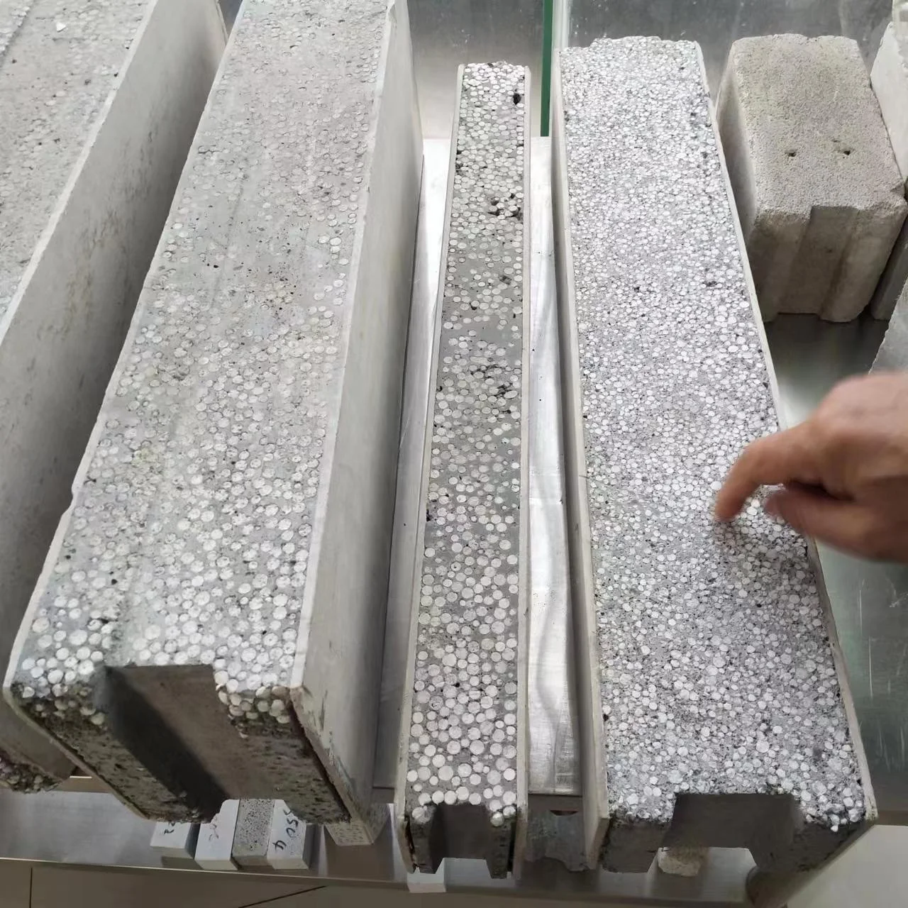 China Lightweight Composite Wall Panel Production Line Machine Factory LIBO Machinery