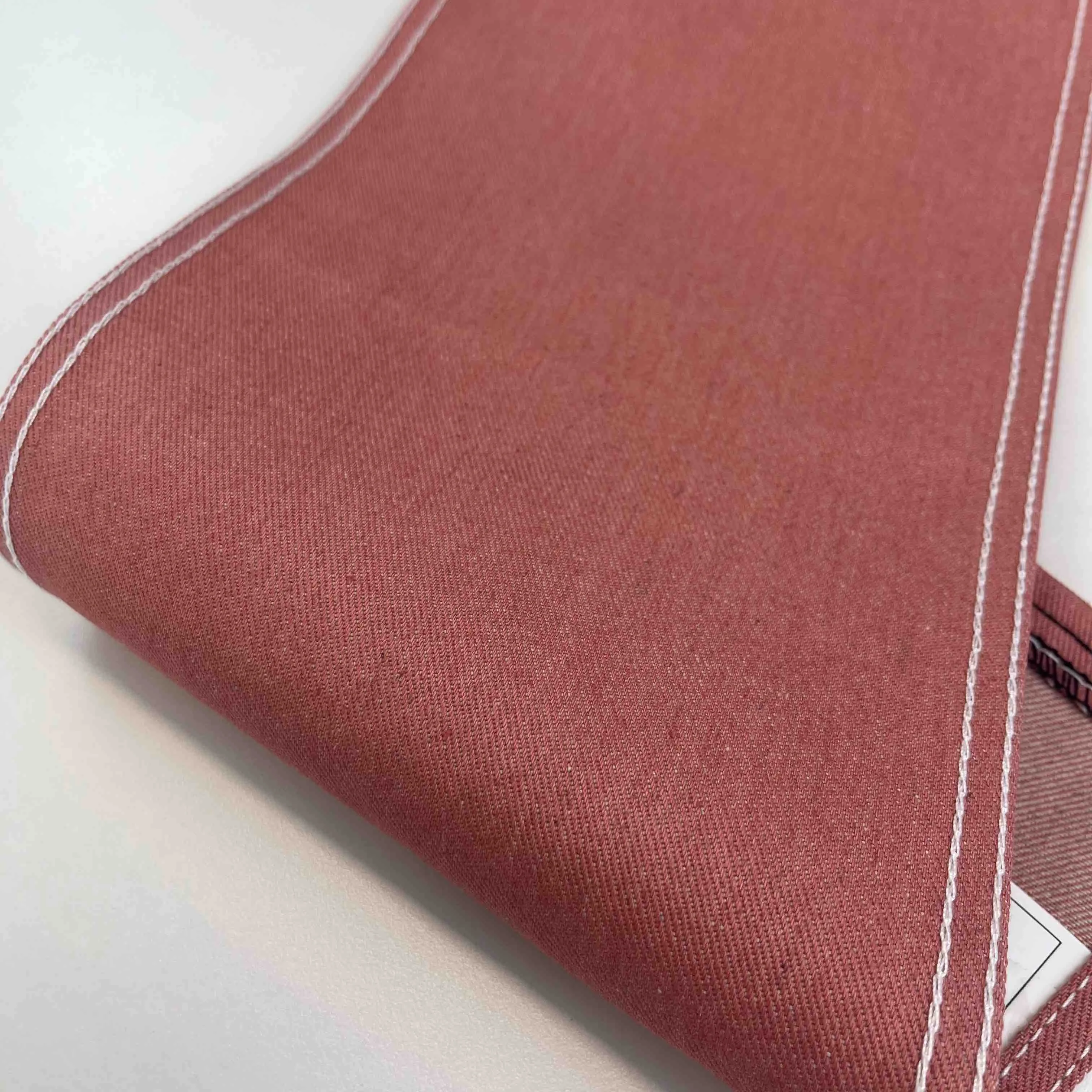 10.5oz Sustainable Fashion Color Twill Denim Garment Fabric High Quality Pink Jean Material Fabric