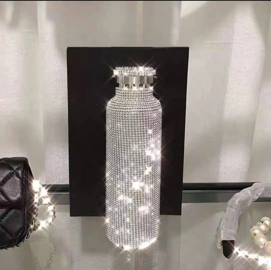 Новый дизайн роскошная бутылка для воды из нержавеющей стали со стразами и кристаллами девушек вакуумная фляжка с цепочкой