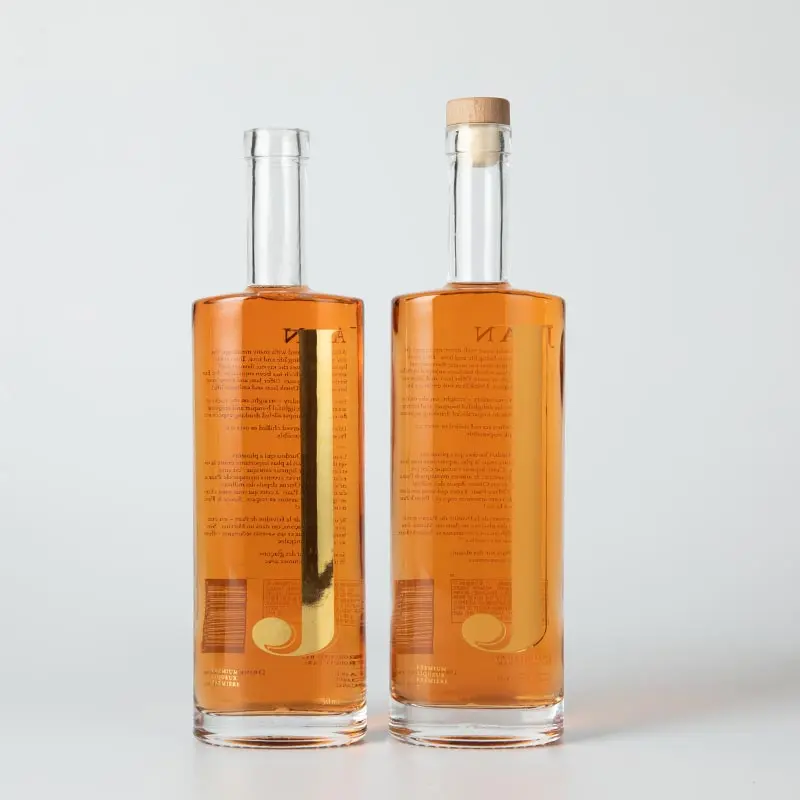 Manufacturer Hot Stamping 750 ML 25 OZ Transparent Empty Brandy Whisky Gin Rum Glass Spirits Bottle with Cork