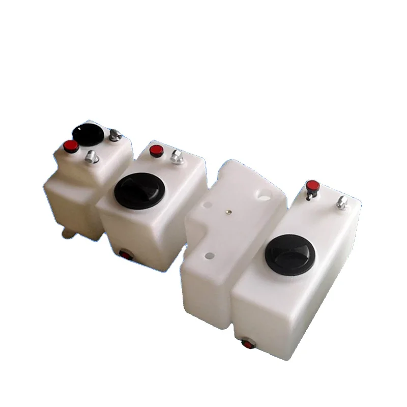 Hydraulic Car Fuel Tank Engineering mechanical various capacity plastic car rotational molding water tank fuel tank