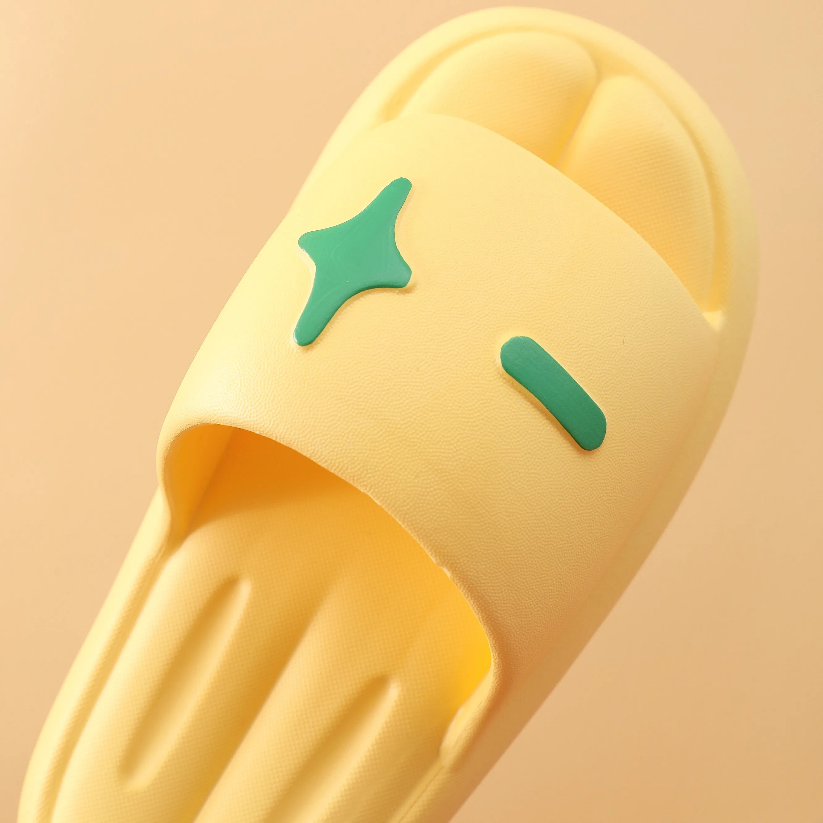 CORIFEI wholesale fashion unisex non-slip soft eva bathroom slippers for women men